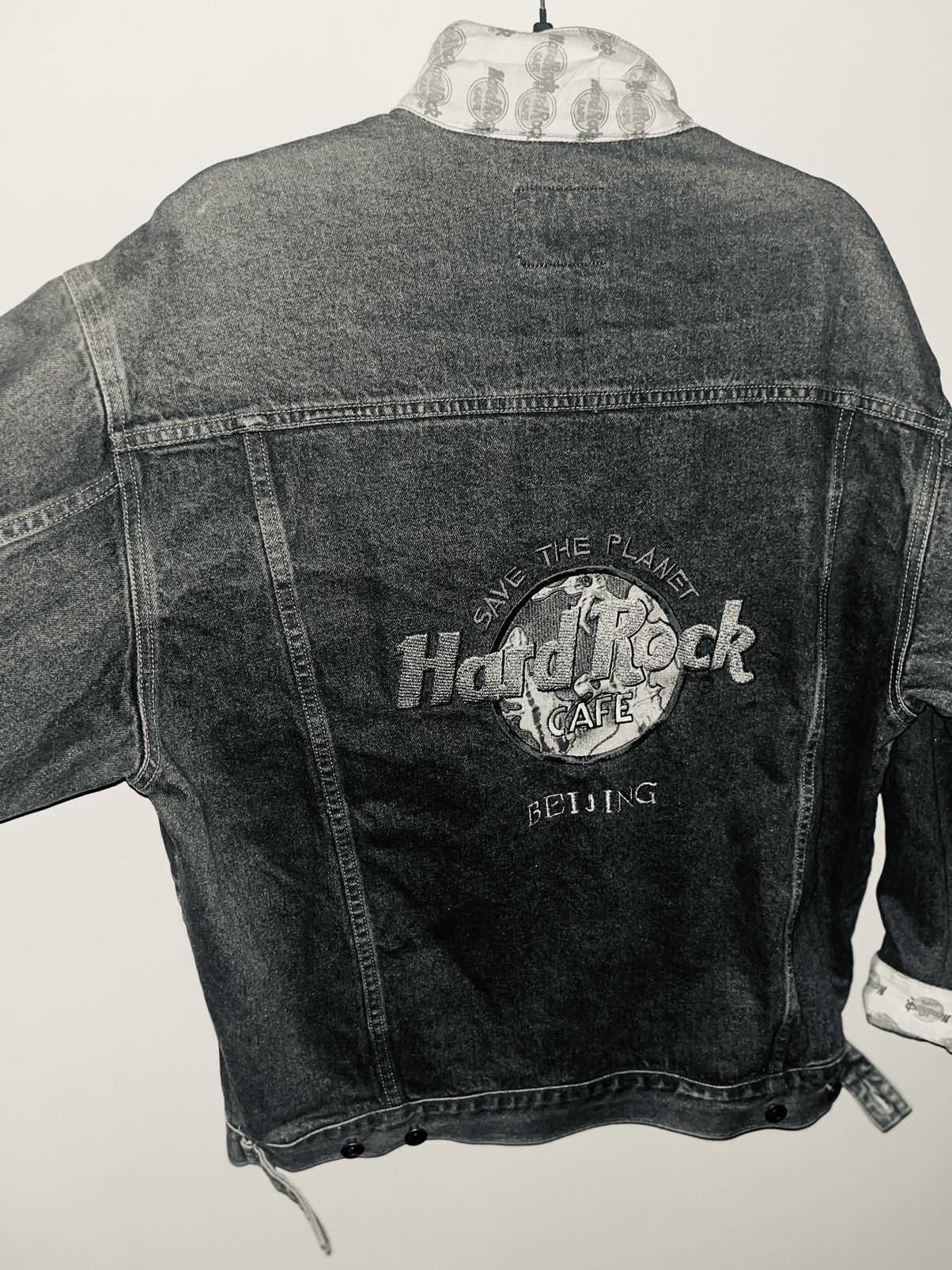 Vintage Vintage hard rock denim Jacket Size US XL / EU 56 / 4 - 2 Thumbnail
