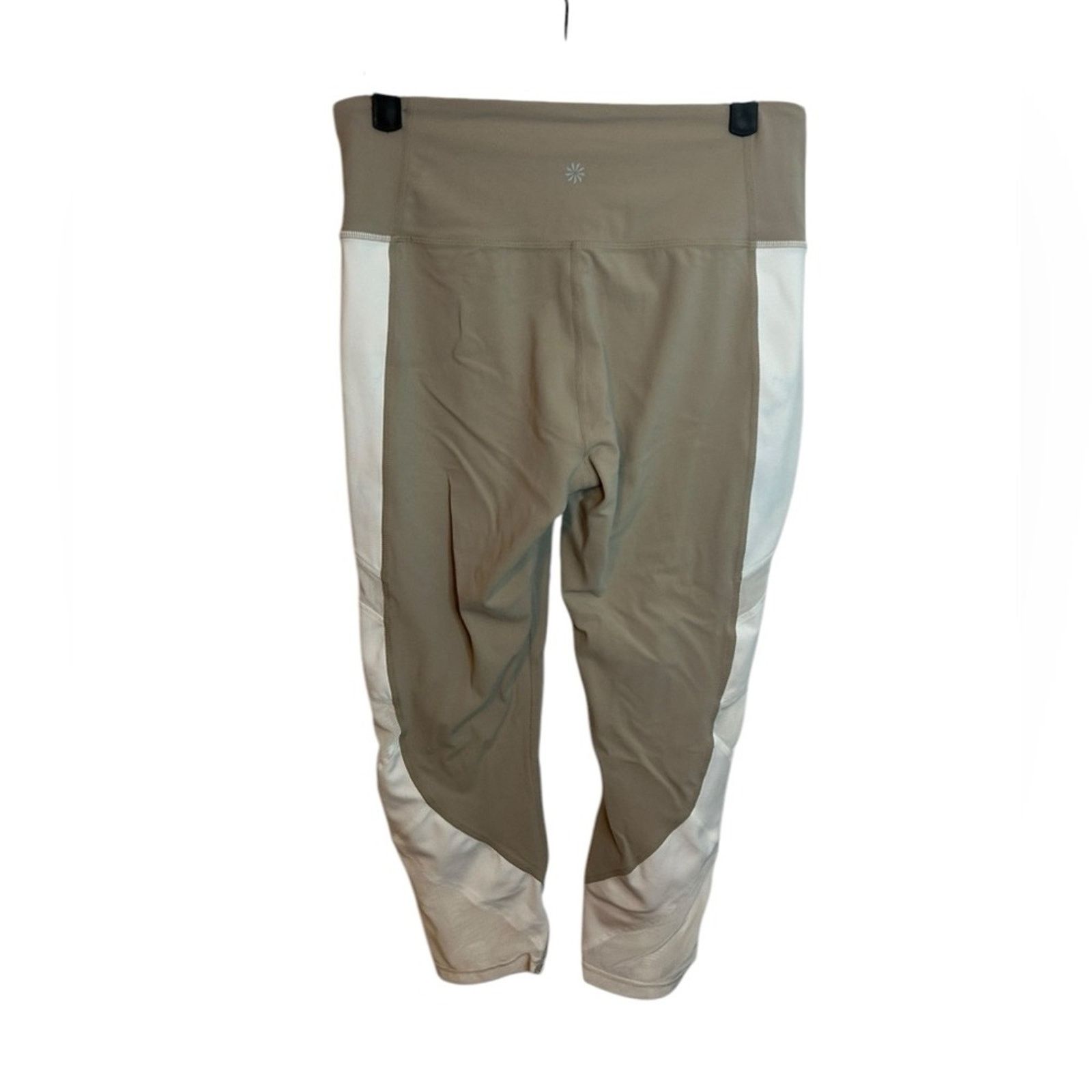 Athleta Athleta Exhale Mesh Capri Pants Size 30" / US 8 / IT 44 - 2 Thumbnail