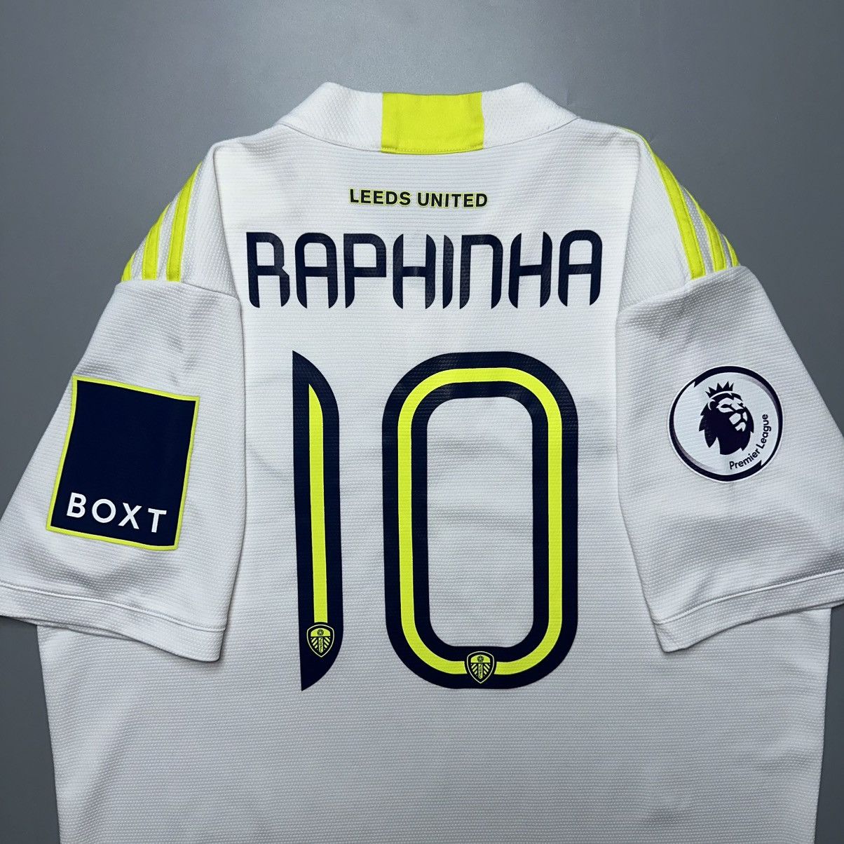 Adidas LEEDS UNITED ADIDAS 2021/2022 FOOTBALL JERSEY #18 RAPHINHA Size US L / EU 52-54 / 3 - 11 Thumbnail