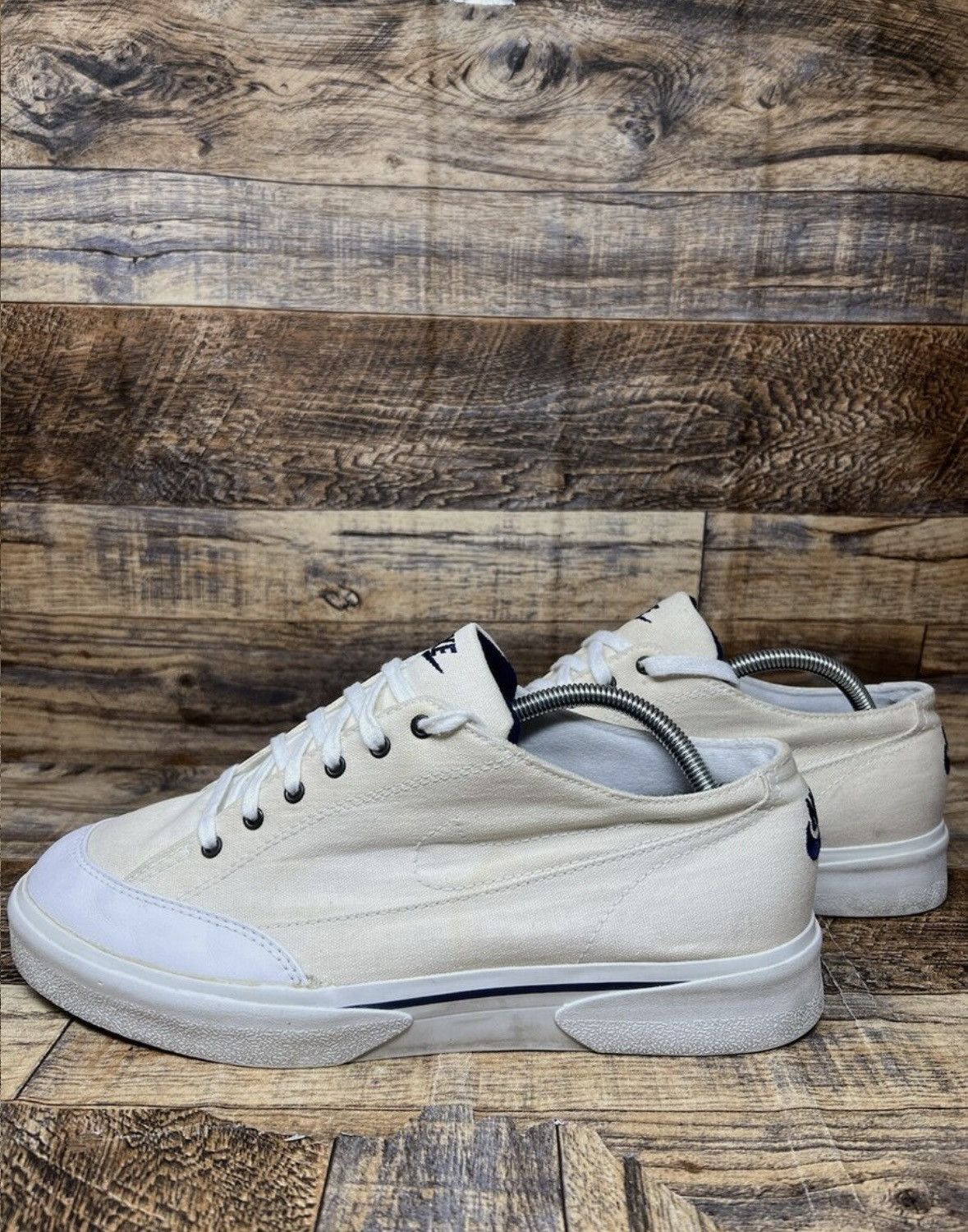 Nike VINTAGE RARE 1980’s Nike Classic All Court Cream Low Canvas Size US 10 / EU 43 - 3 Thumbnail