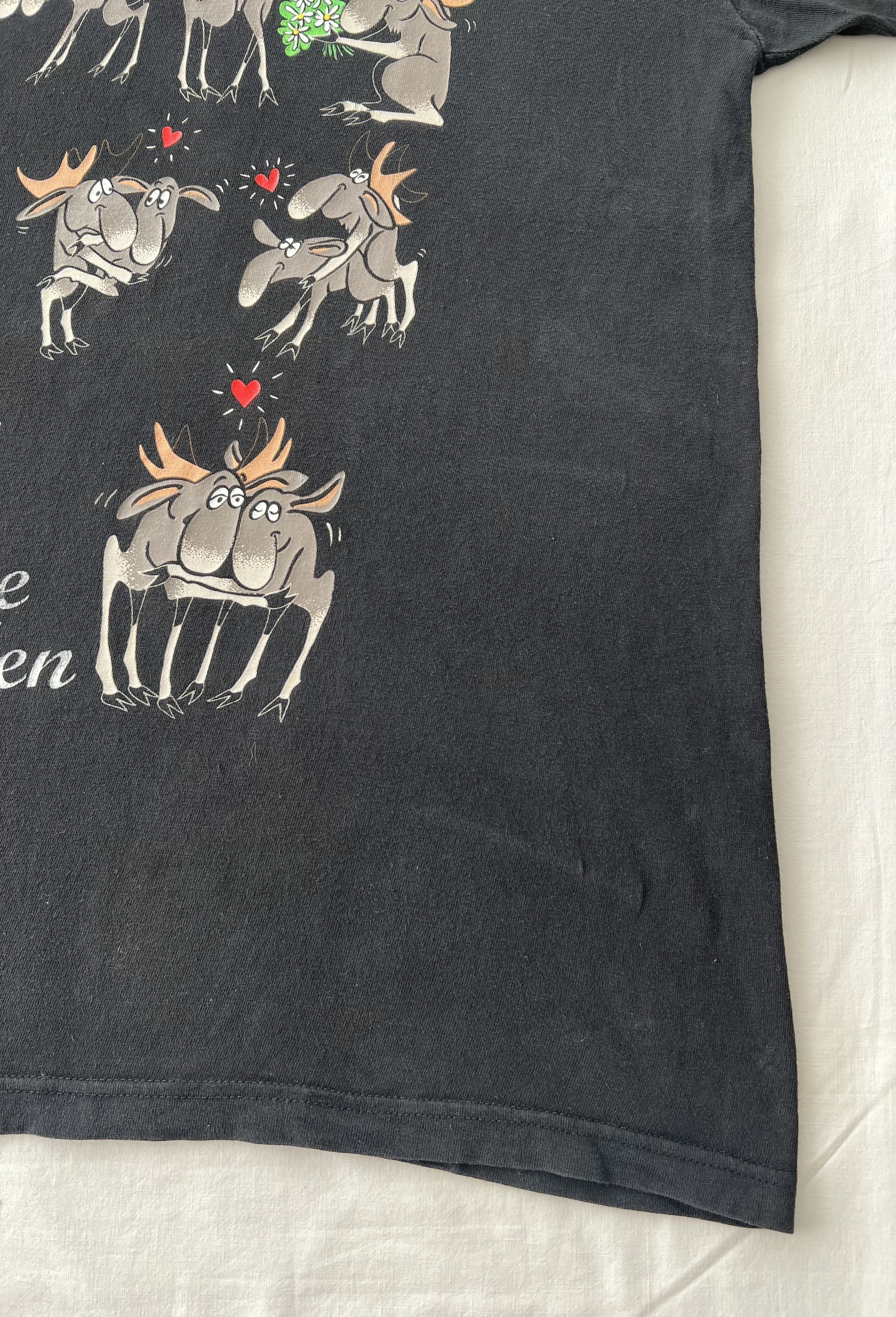 Vintage Vintage 90s Elk Sex Positions Kamasutra Humor Funny T-shirt Size US L / EU 52-54 / 3 - 7 Thumbnail