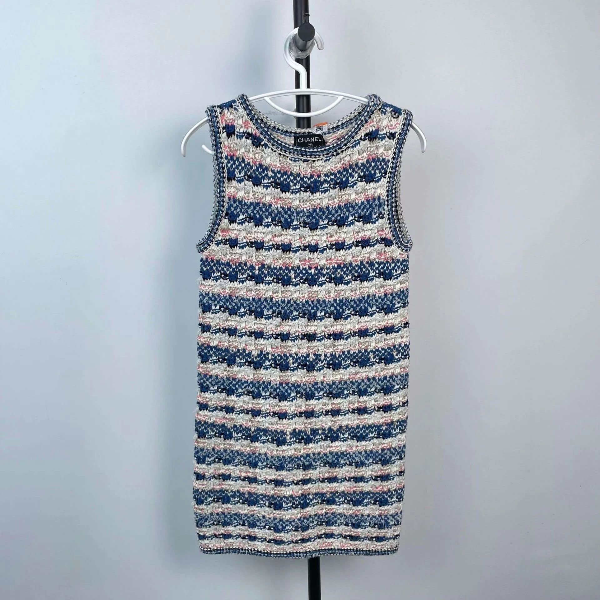 Chanel Chanel color stripe knit dress 36 Size XS / US 0-2 / IT 36-38 - 1 Thumbnail