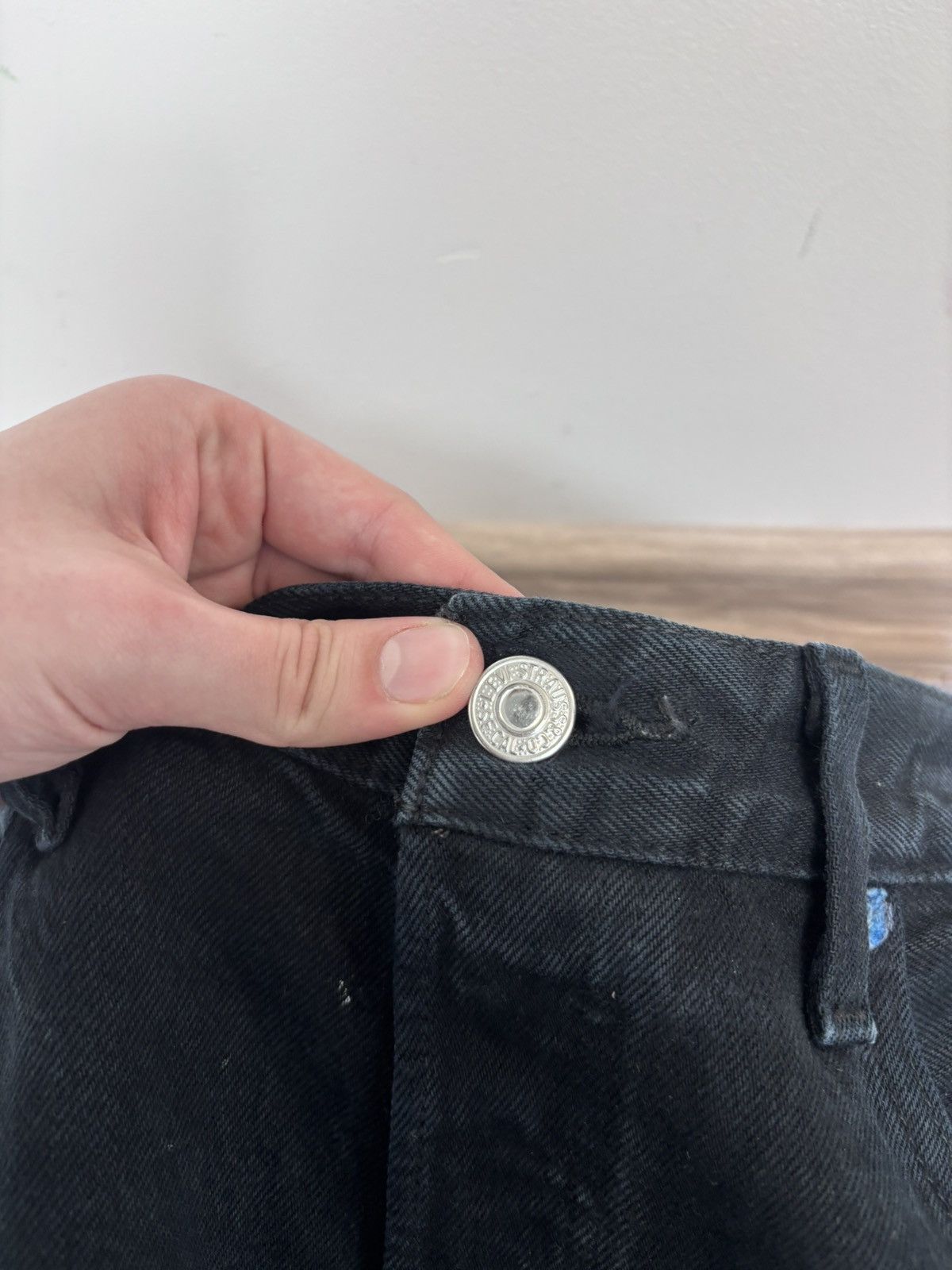 Levi's Vintage Levi’s 501 Men’s Black Denim Jeans USA Straight Size US 33 - 20 Thumbnail
