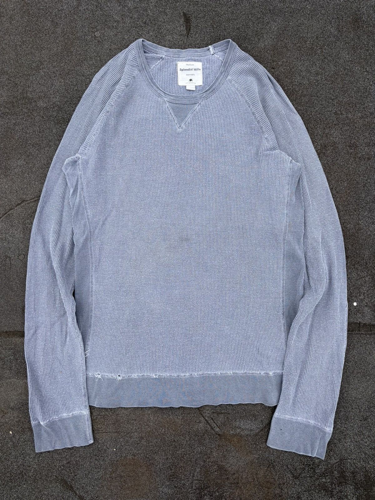 Other Grey thermal distressed faded long sleeve medium Size US M / EU 48-50 / 2 - 1 Thumbnail