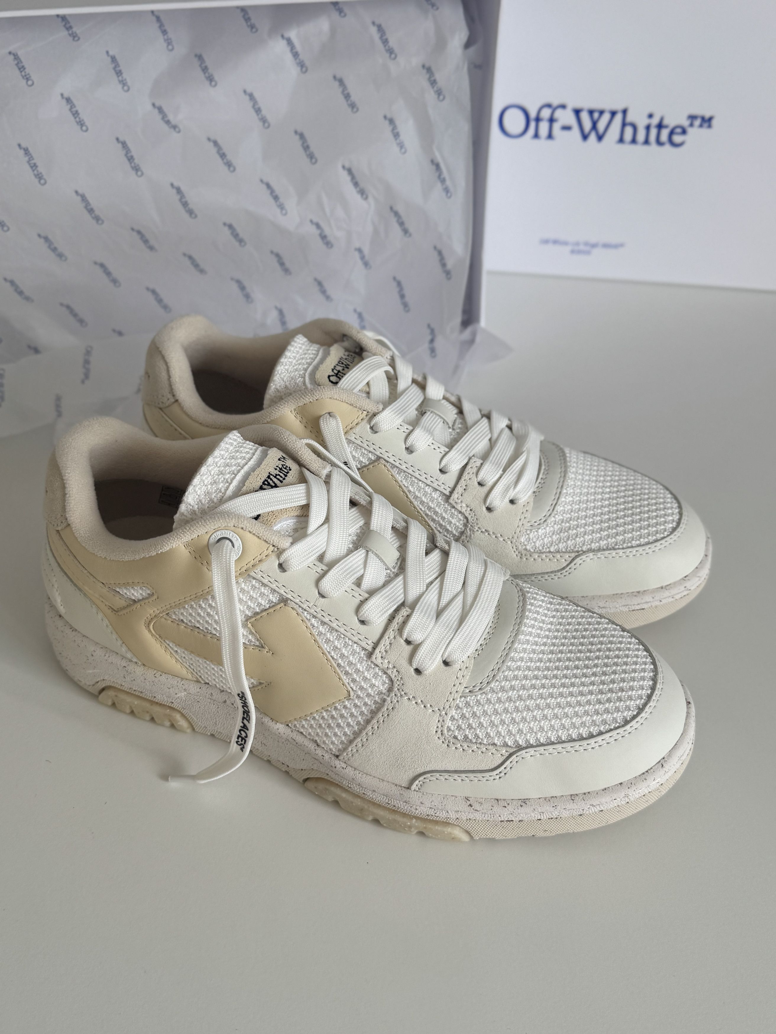 Off-White Off White Out Of Office sneakers | 42 Size US 9 / EU 42 - 1 Thumbnail
