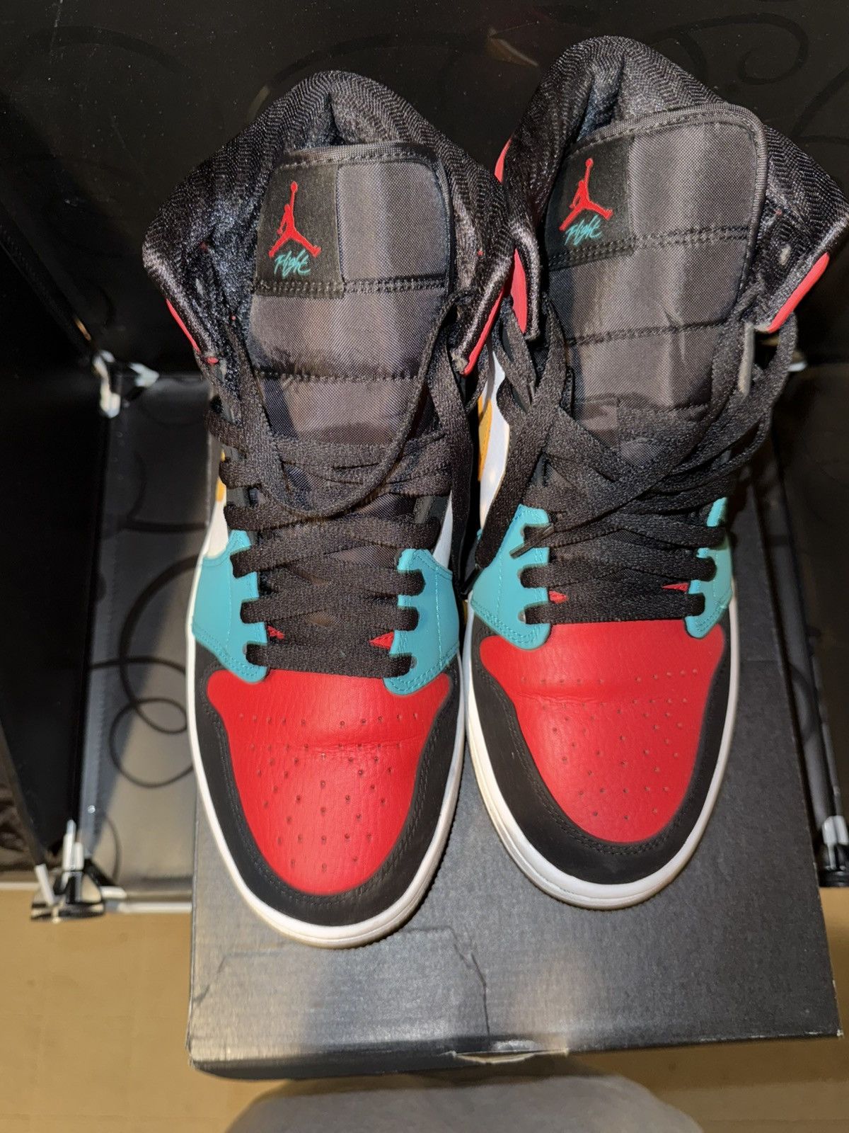 Jordan Brand Jordan 1 mid’s Size US 10 / EU 43 - 5 Thumbnail