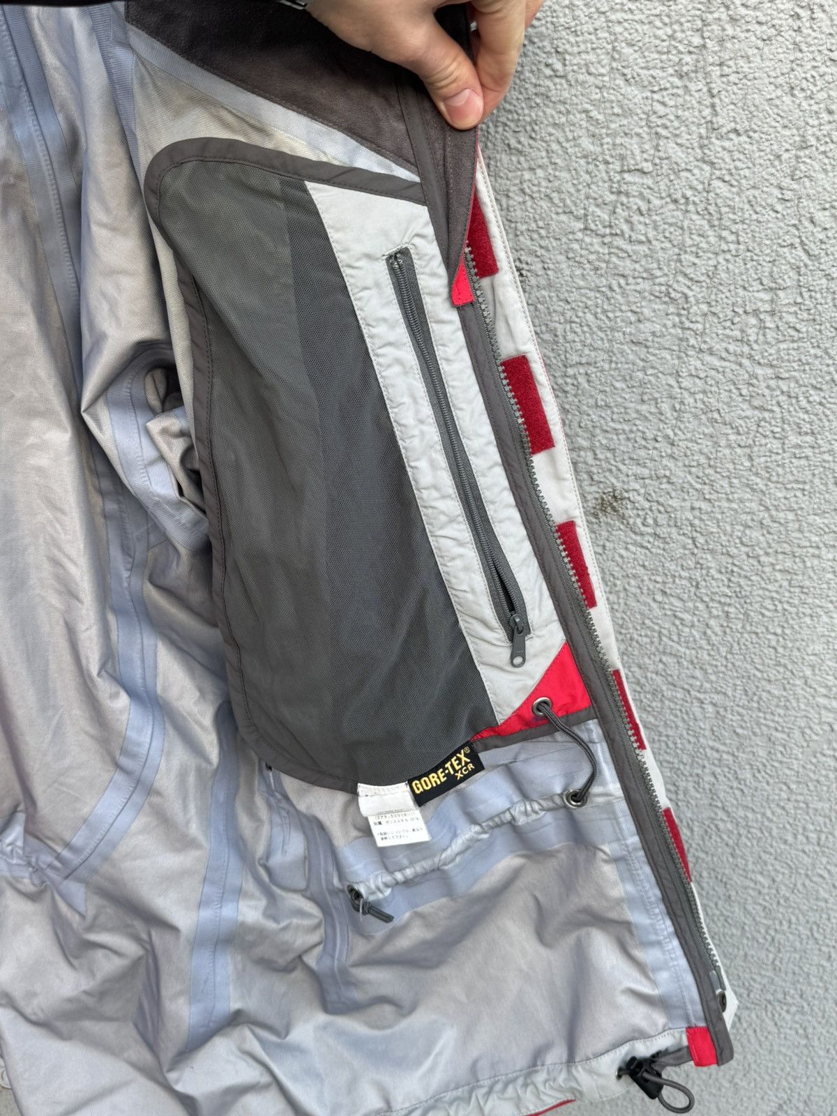 Marmot Marmot Gore Tex XCR Jacket Raincoat Red Gorpcore Size US S / EU 44-46 / 1 - 11 Thumbnail