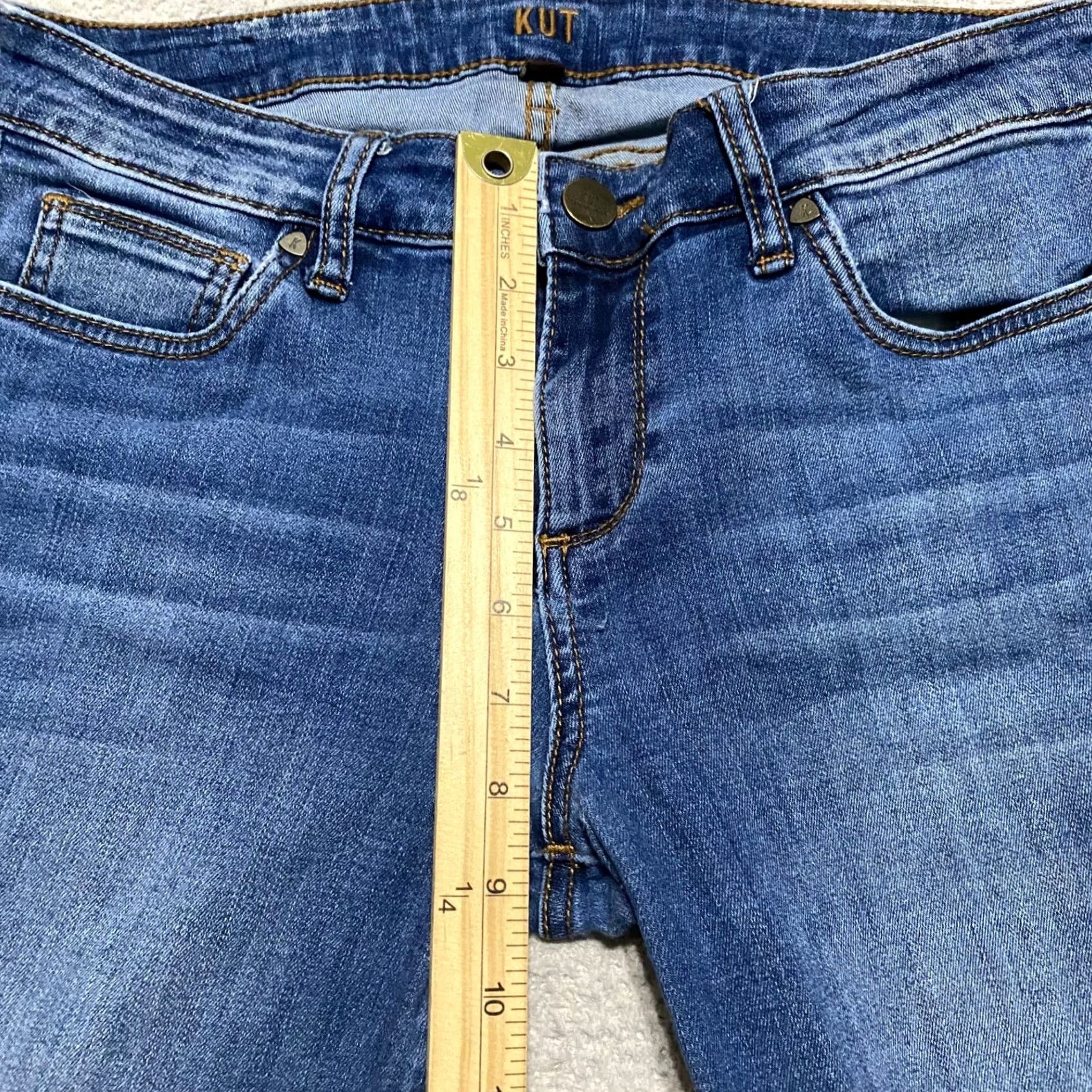 Vintage KUT from the Kloth Jeans Blue Denim Medium Wash Bootcut Mid Rise Women 6 Regular 28x31 Stretch Pockets Cotton Polyester Spandex Size 28" / US 6 / IT 42 - 7 Thumbnail