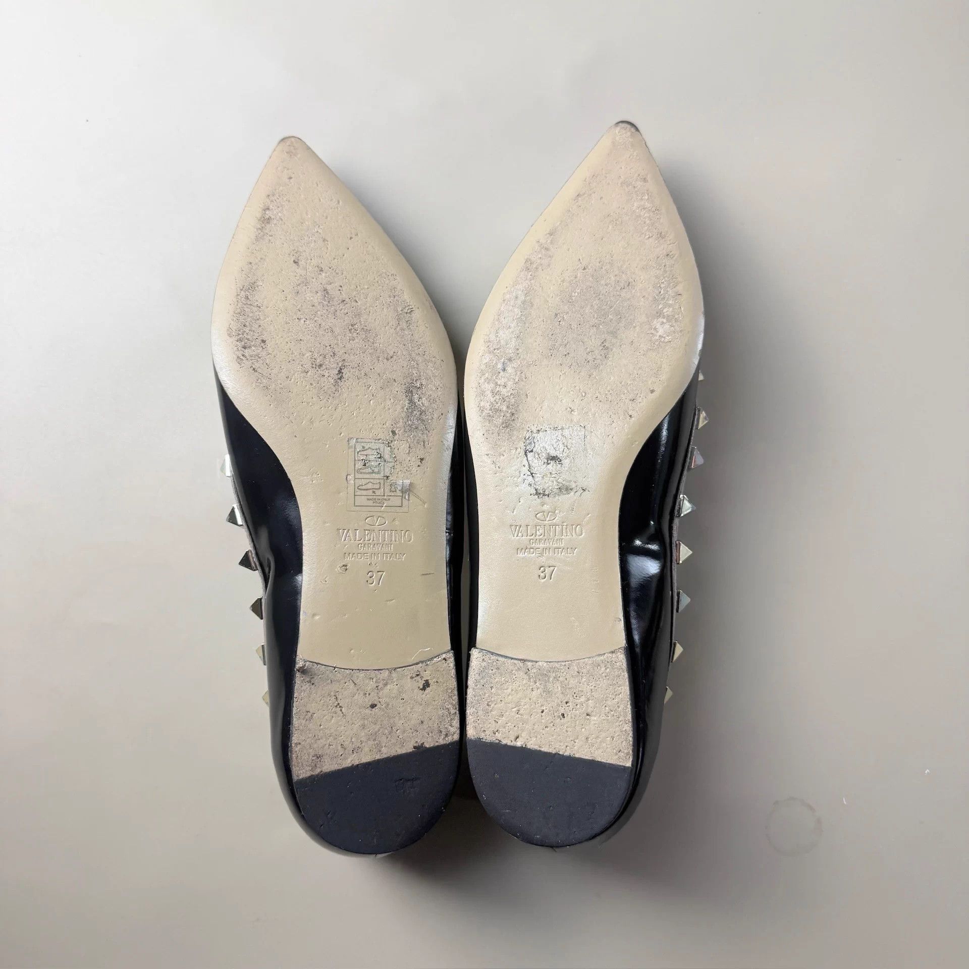 Valentino Valentino black studded low-heel shoes 37 95 new Size US 6.5 / IT 36.5 - 6 Thumbnail