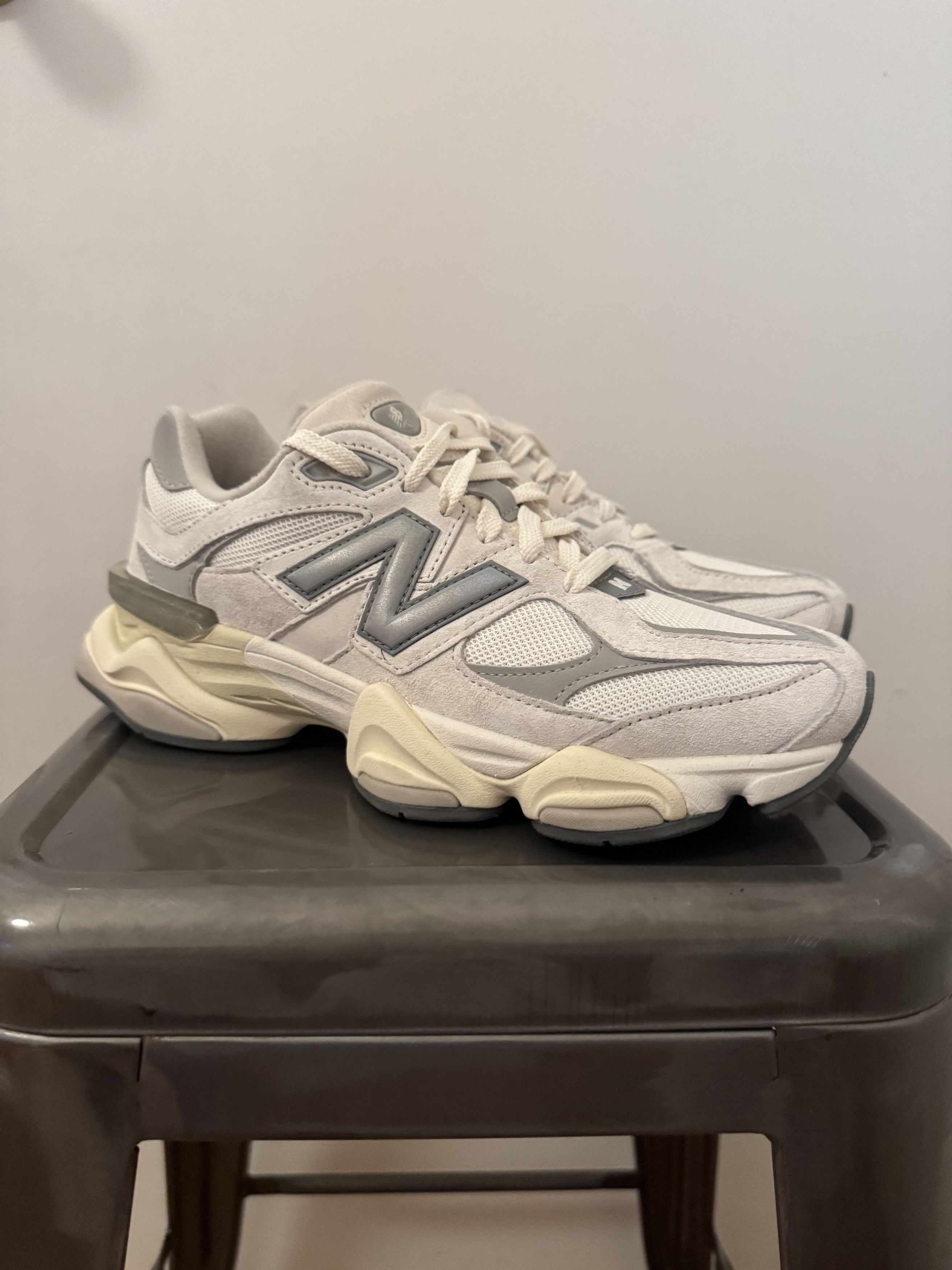 New Balance New Balance U9060ECA Size US 8.5 / EU 41-42 - 5 Thumbnail