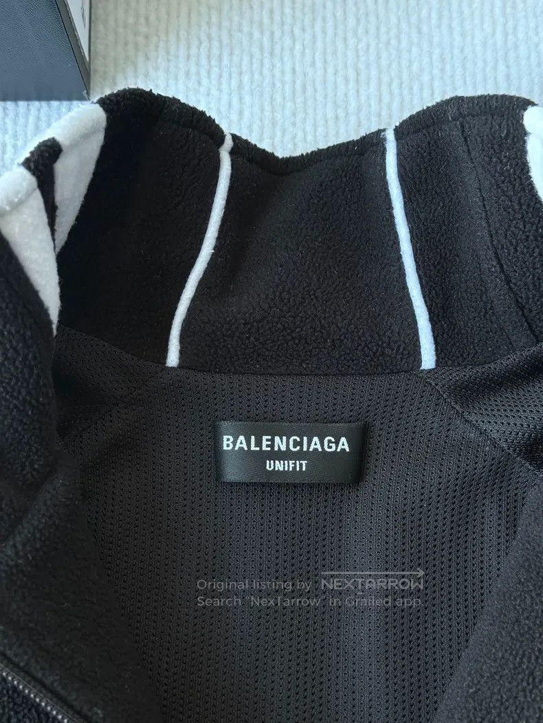 Balenciaga Balenciaga Fleece embroidery double hook logo jacket coat Size US S / EU 44-46 / 1 - 4 Thumbnail