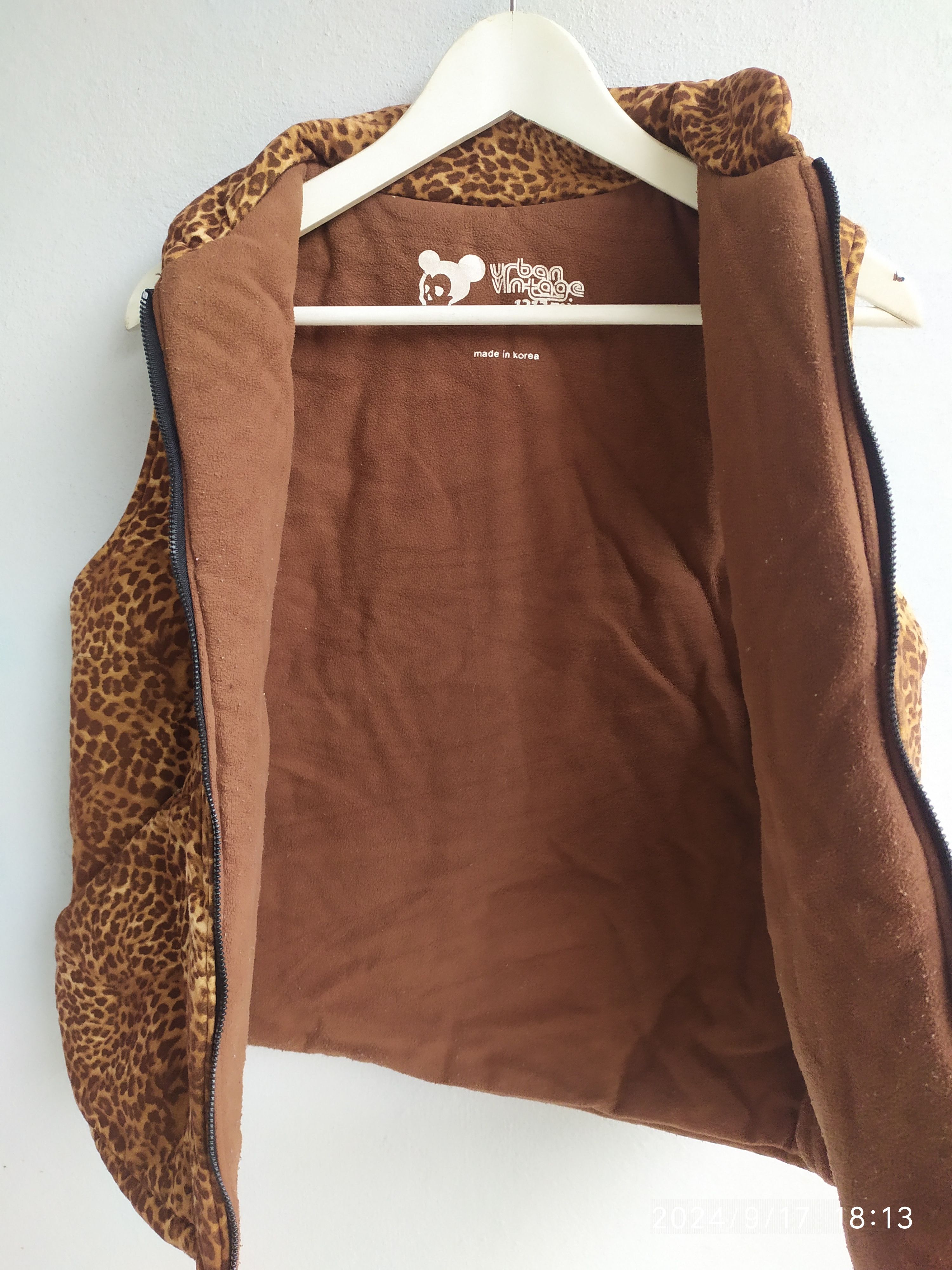 If Six Was Nine × Japanese Brand × Le Grande Bleu (L.G.B.) Leopard Puffer Vest Vintage Size US M / EU 48-50 / 2 - 3 Thumbnail