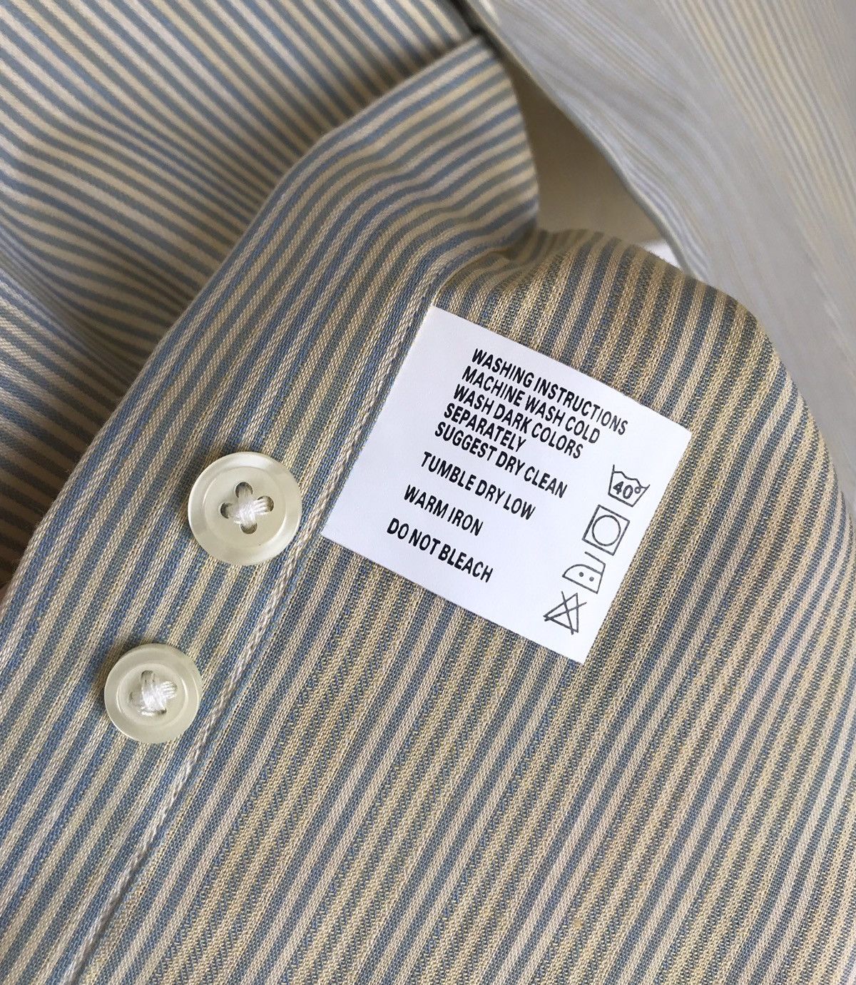 Givenchy Givenchy Vintage 90s Long Sleeve Shirt Mens Sz 16 1/2 Size US XL / EU 56 / 4 - 7 Thumbnail