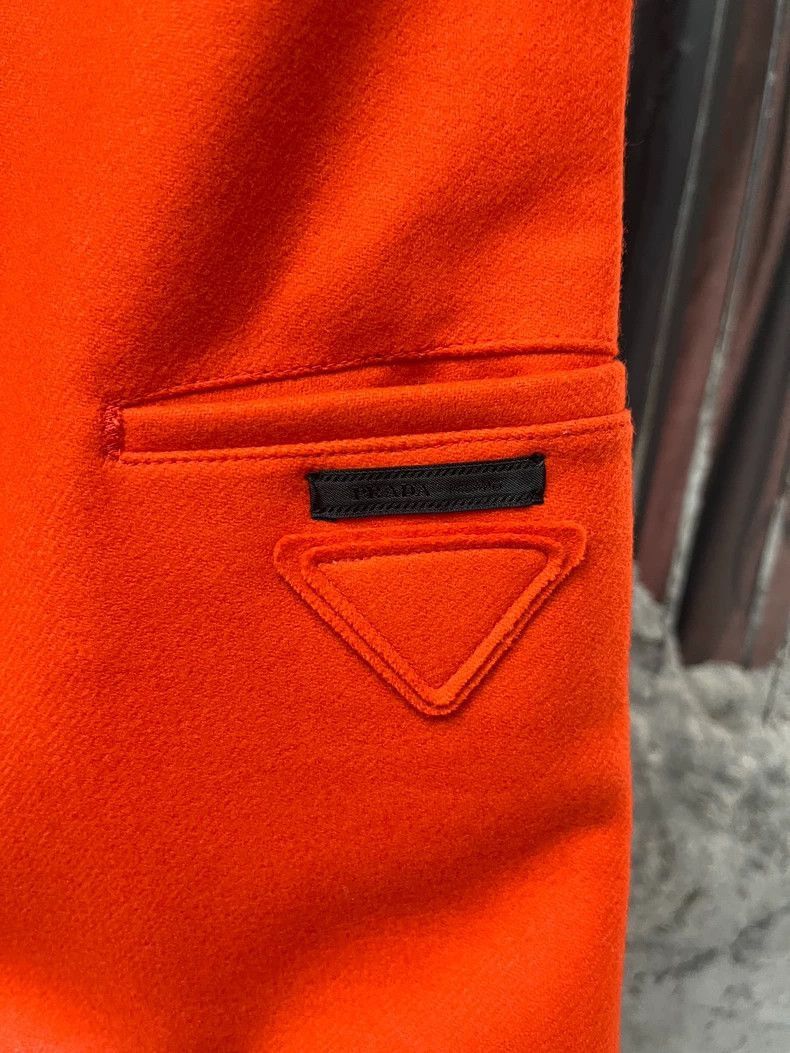 Prada Prada Wool Patch Triangle Logo Shorts -2505 Size US 44 / EU 60 - 4 Thumbnail