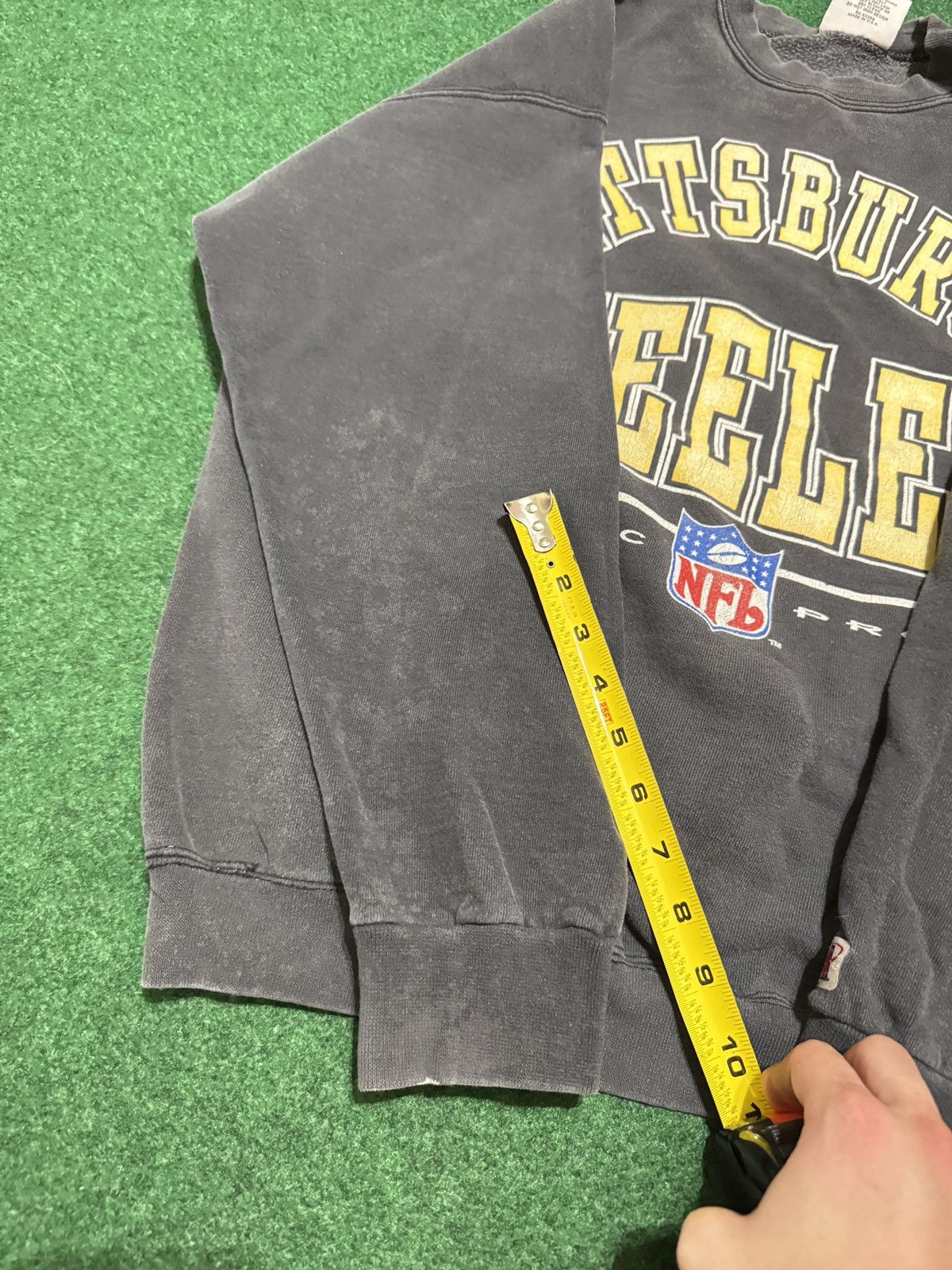 Logo Athletic Vtg 90s Pittsburgh Steelers FADED Logo Athletic Sweatshirt Size US L / EU 52-54 / 3 - 9 Thumbnail