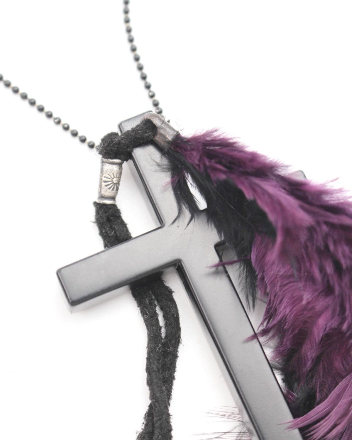 If Six Was Nine 2000S DARK CROSS FEATHER NECKLACE SILVER SUN DETAIL Size ONE SIZE - 6 Thumbnail
