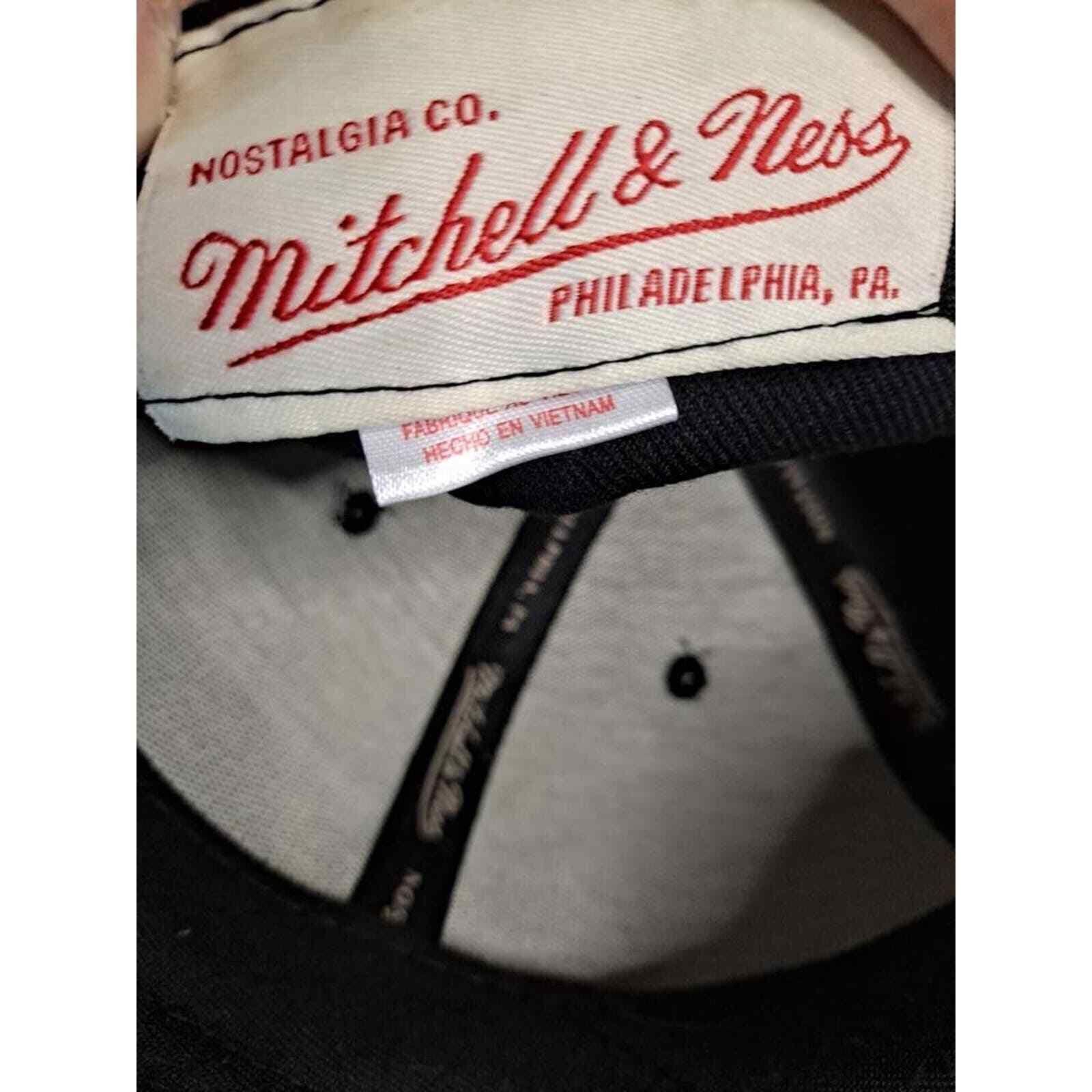 Mitchell & Ness Mitch & Ness Chicago‎ Bulls Black Design Adjustable Hat Size ONE SIZE - 5 Thumbnail