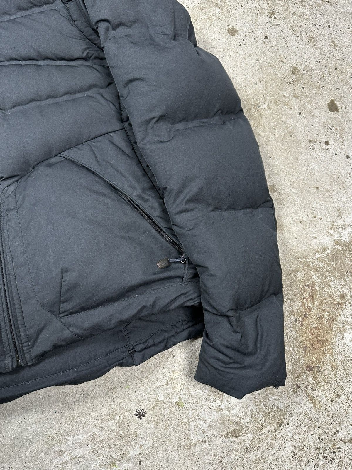Nike × Nike ACG × Vintage Vintage Y2K Nike ACG Black Faux Fuf Puffer Jacket Down Rare Size M / US 6-8 / IT 42-44 - 4 Thumbnail