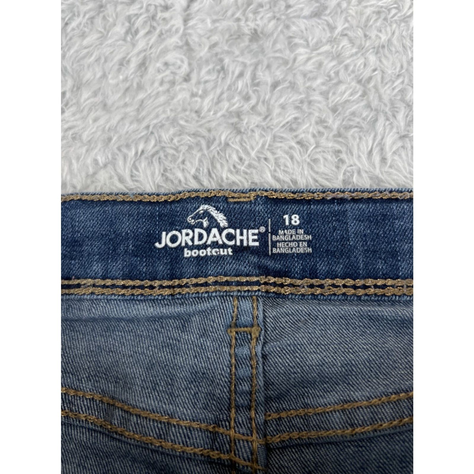 Jordache Jordache Jeans Pant Bootscut Denim Mid Rise 18 Juniors 26x27 Blue Cotton Blend Women 5-Pocket Distressed Embroidered Zipper 90s? (adjust if no decade) Size 40" / US 18 - 6 Thumbnail