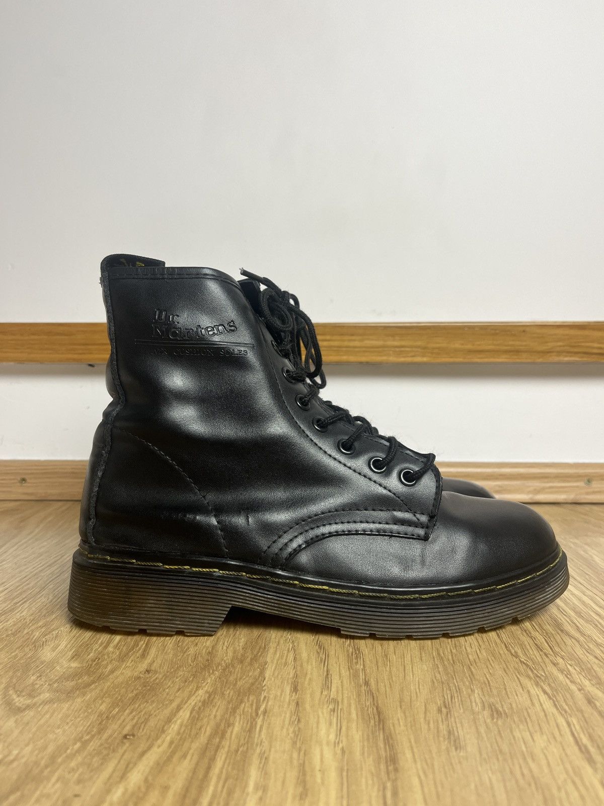 Dr. Martens Leather Combat Boots Lace Up Air Cushion Sole