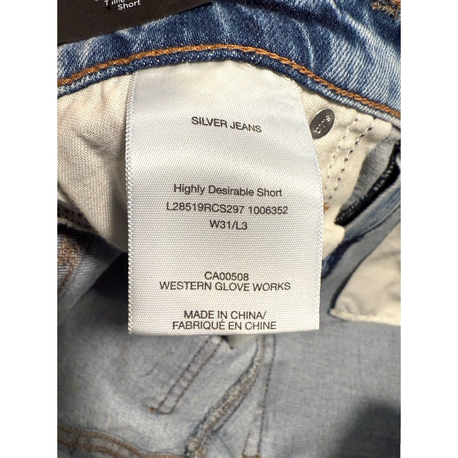 Silver Jeans Co. Silver Jeans NWT HIGHLY DESIRABLE SHORT 31x3 Blue High Rise Denim Shorts Size 31" - 6 Thumbnail