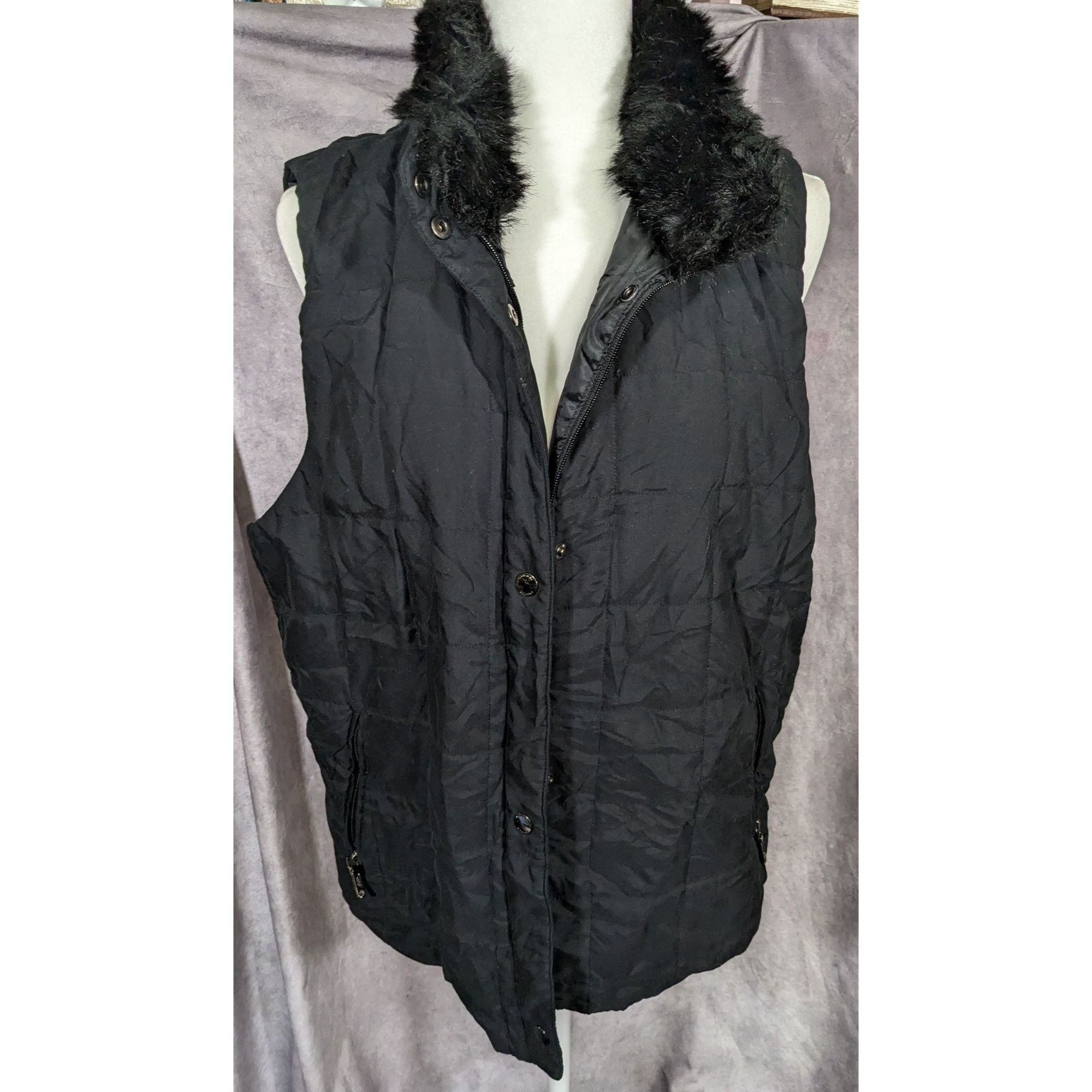 Lauren Ralph Lauren Black Fur Collar Puffer Vest By Lauren Ralph Lauren Size L / US 10 / IT 46 - 8 Thumbnail
