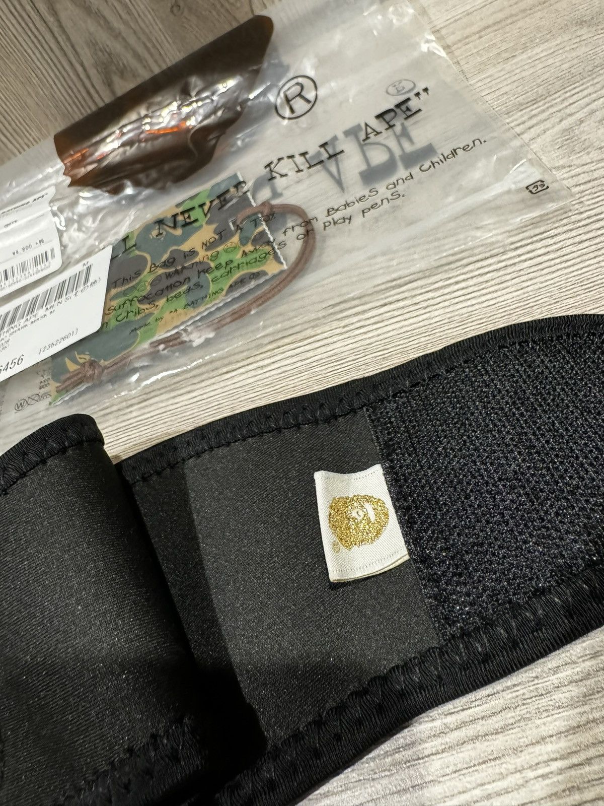 Bape Bathing ape BAPE 1st camo shark mask facemask new neoprene Size ONE SIZE - 5 Thumbnail