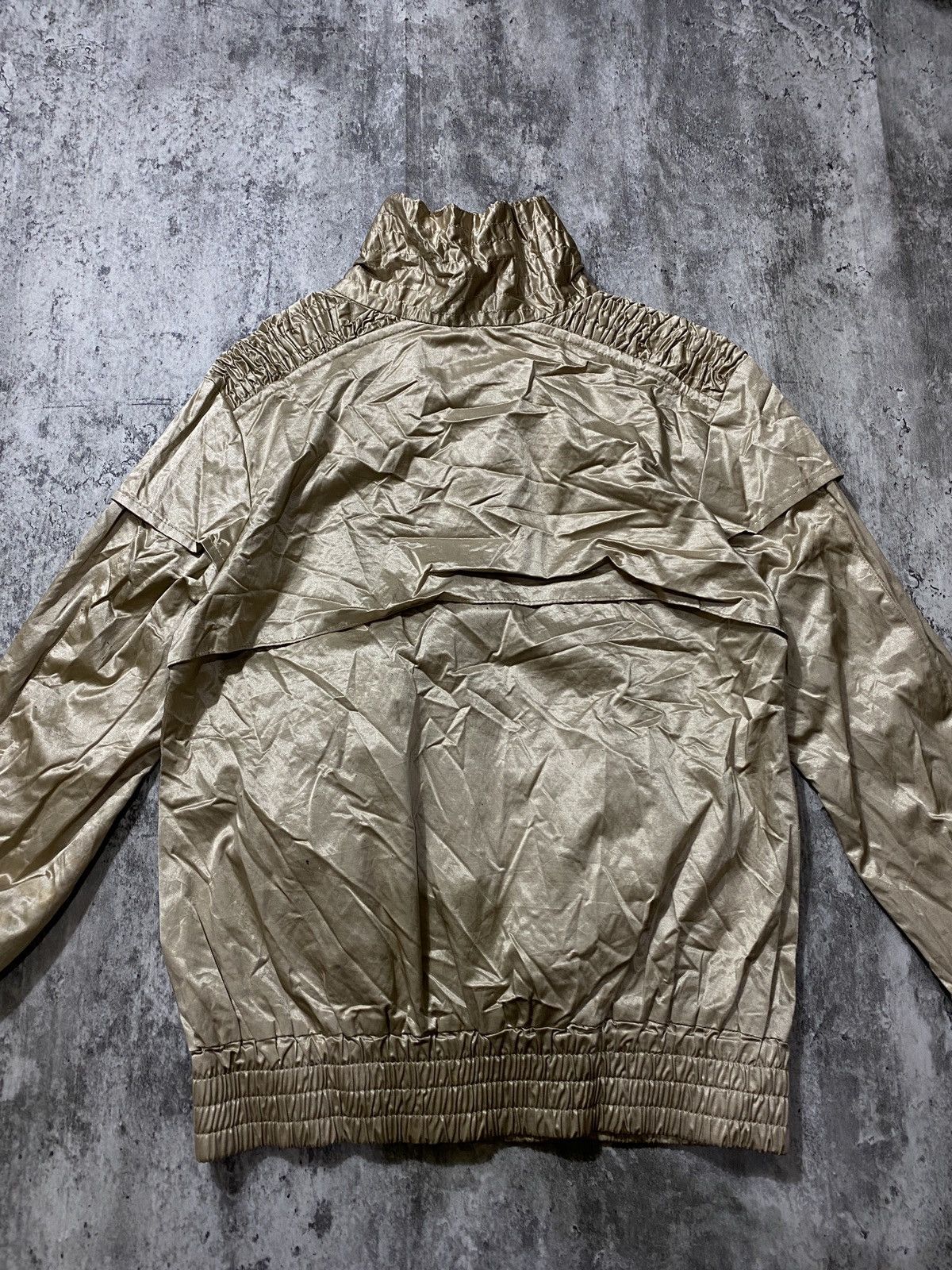 Designer × Neil Barrett × Puma Neil Barrett X Puma Ruffle Accented Windbreaker Size S / US 4 / IT 40 - 8 Thumbnail