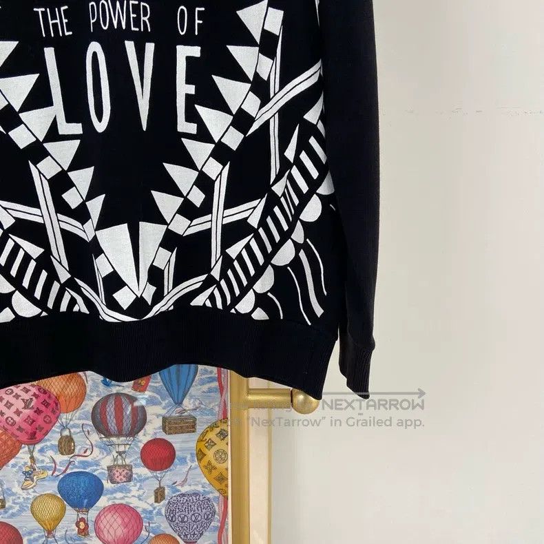 Givenchy Givenchy Black Letter Patterned Sweatshirt, Size XS Size US XS / EU 42 / 0 - 5 Thumbnail
