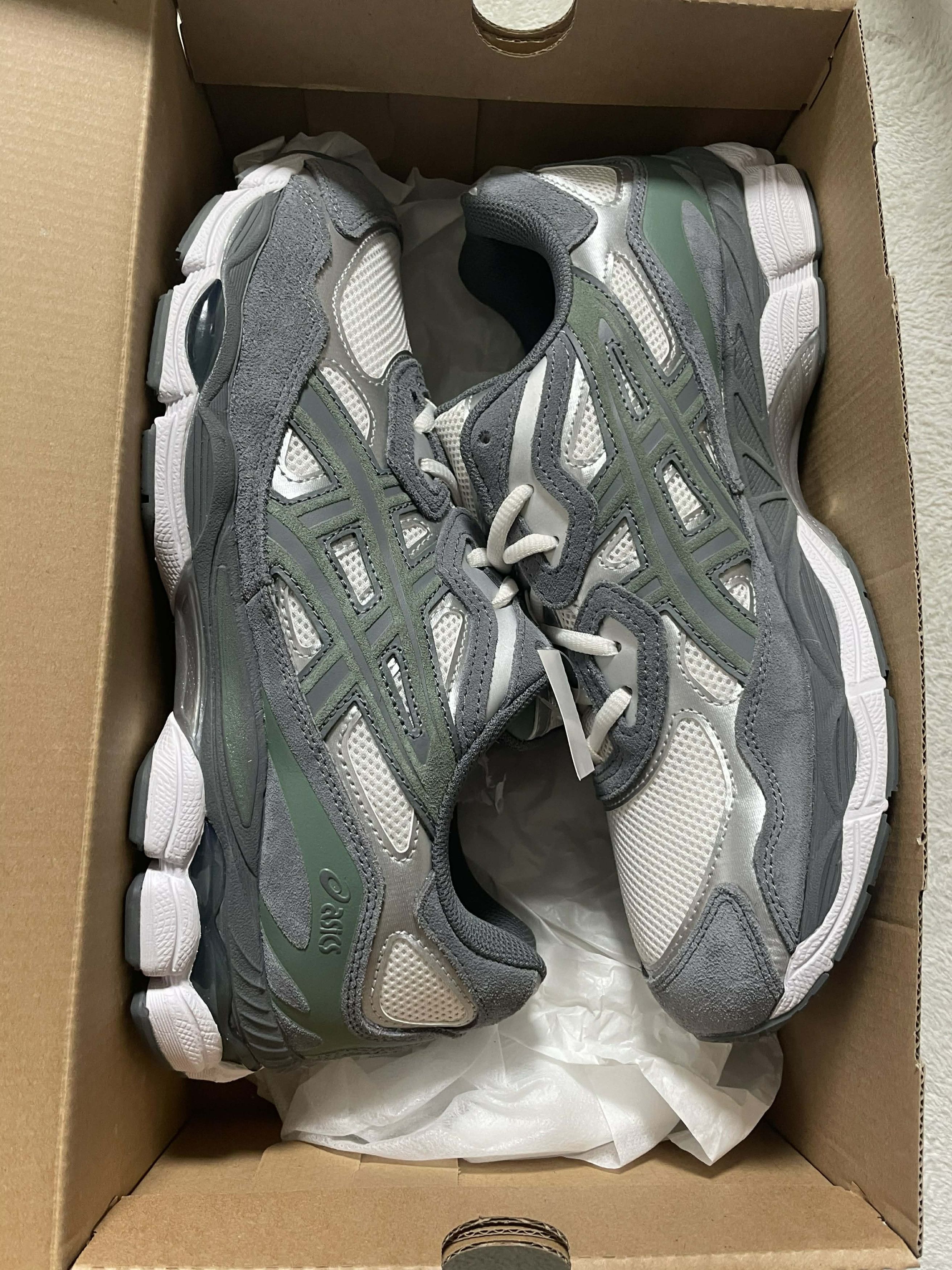 Asics Asics Gel NYC NY Cream Steel US 11 EU 45 Size US 11 / EU 44 - 10 Thumbnail
