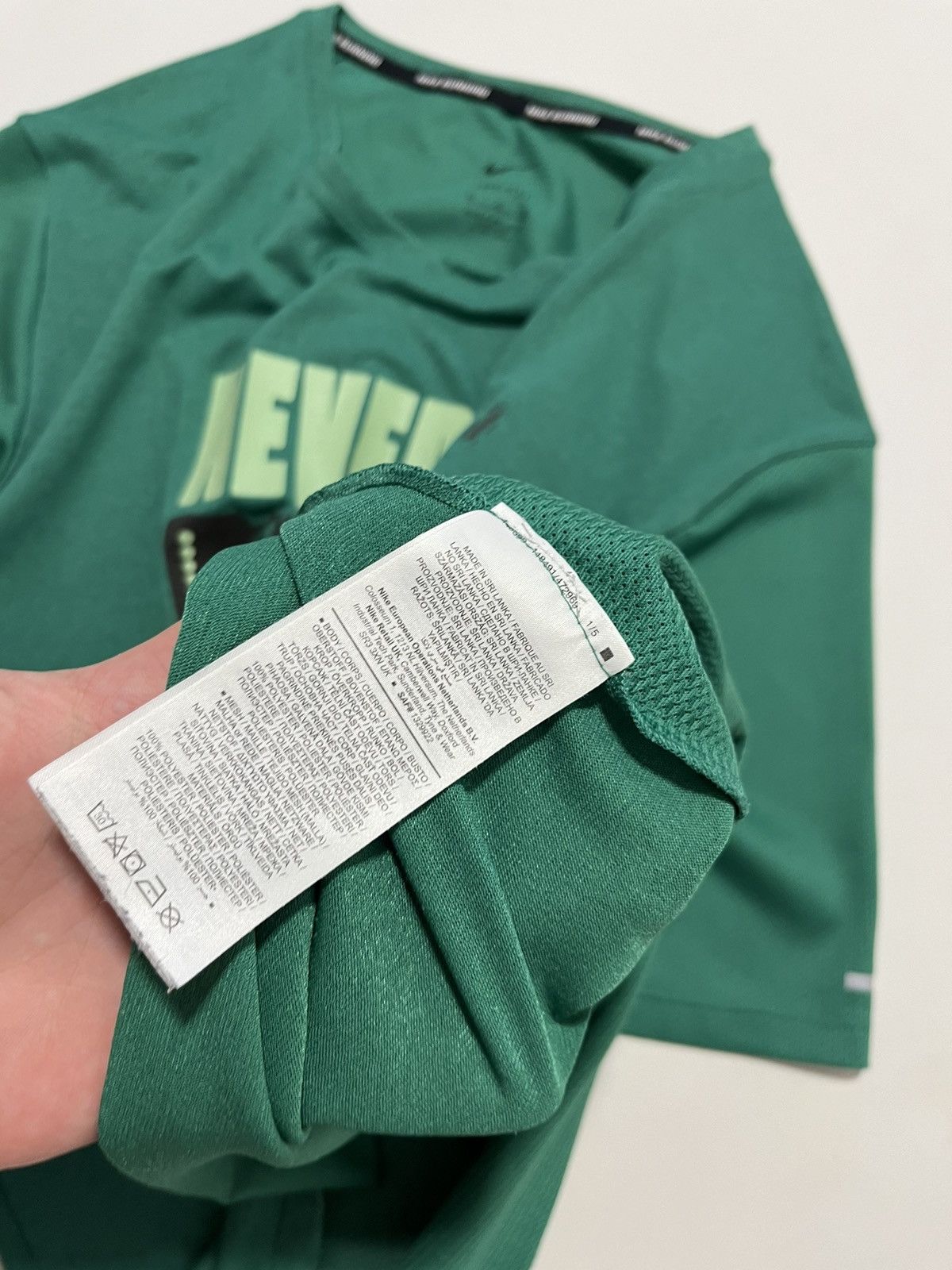 Nike Nike Running Wild Run Miler Tee Size US M / EU 48-50 / 2 - 10 Thumbnail