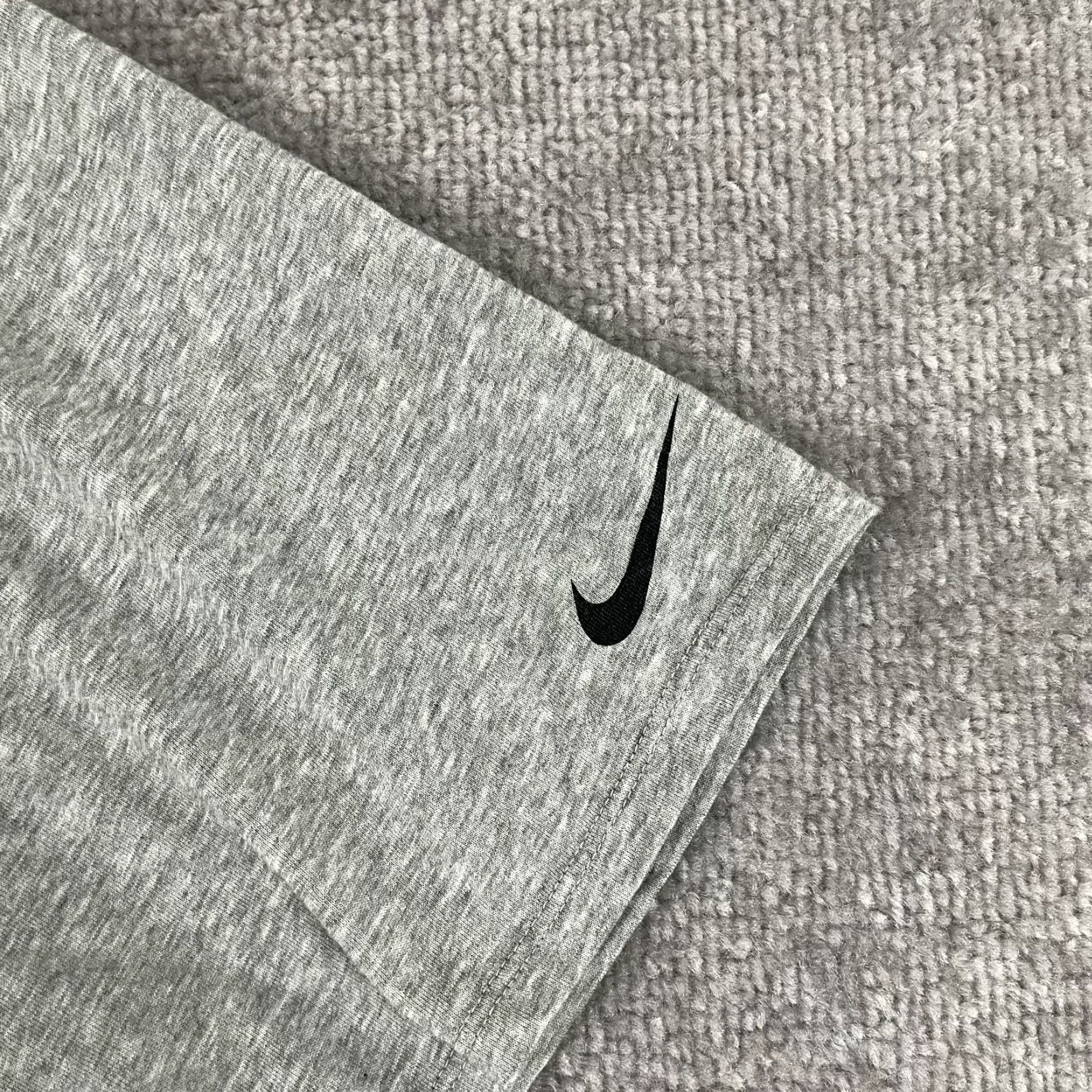 Nike VINTAGE Nike Shirt Mens Adult XL Gray Running Dri-Fit Gravity's Enemy Graphic Tee Size US XL / EU 56 / 4 - 2 Thumbnail