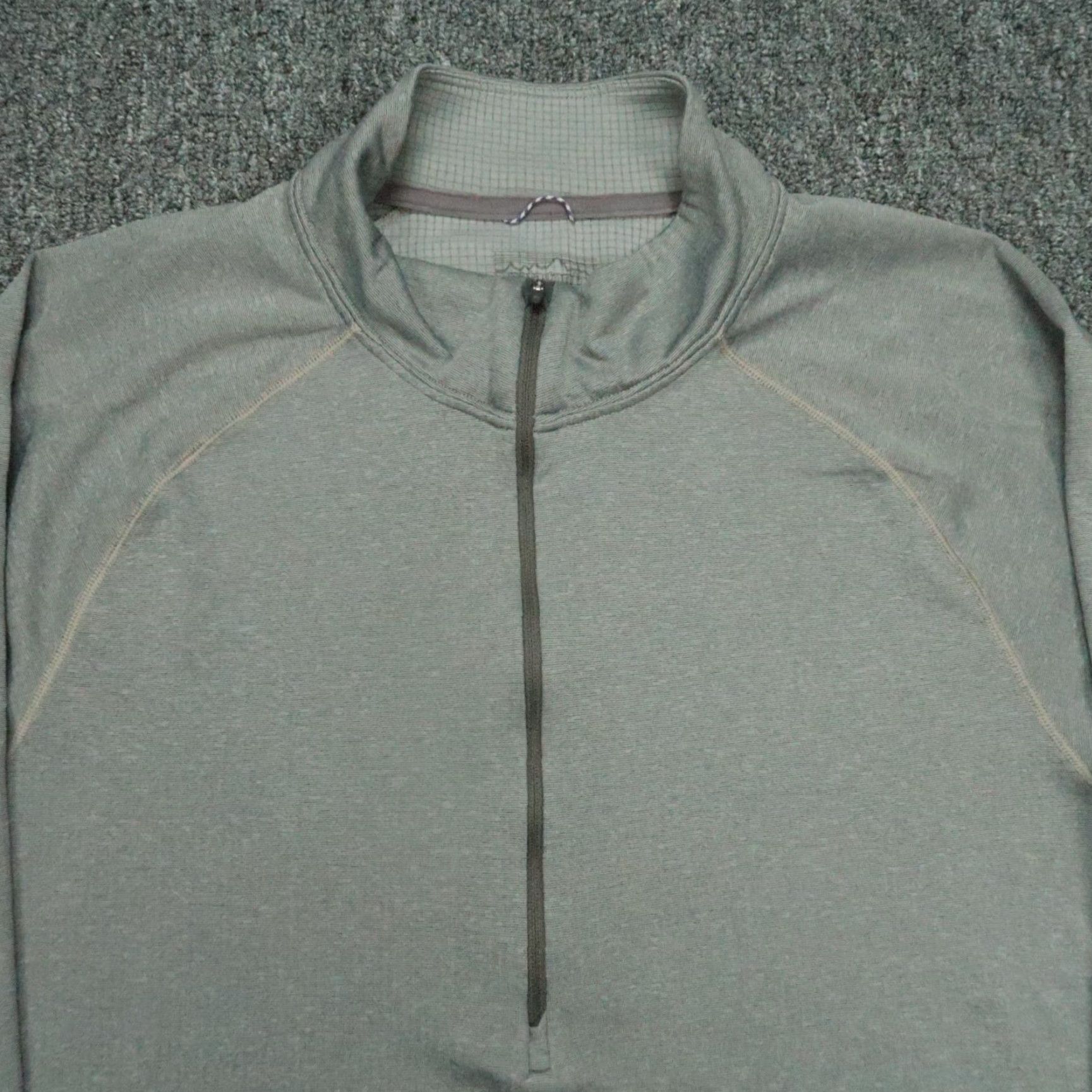 Patagonia Patagonia Pullover Mens XL Gray Capilene Midweight Zip Neck Baselayer Hoodie Size US XL / EU 56 / 4 - 2 Thumbnail
