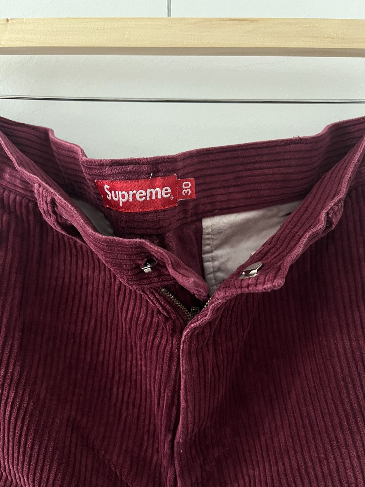 Supreme SS17 Supreme Wide Wale Corudroy Short Size US 30 / EU 46 - 2 Thumbnail