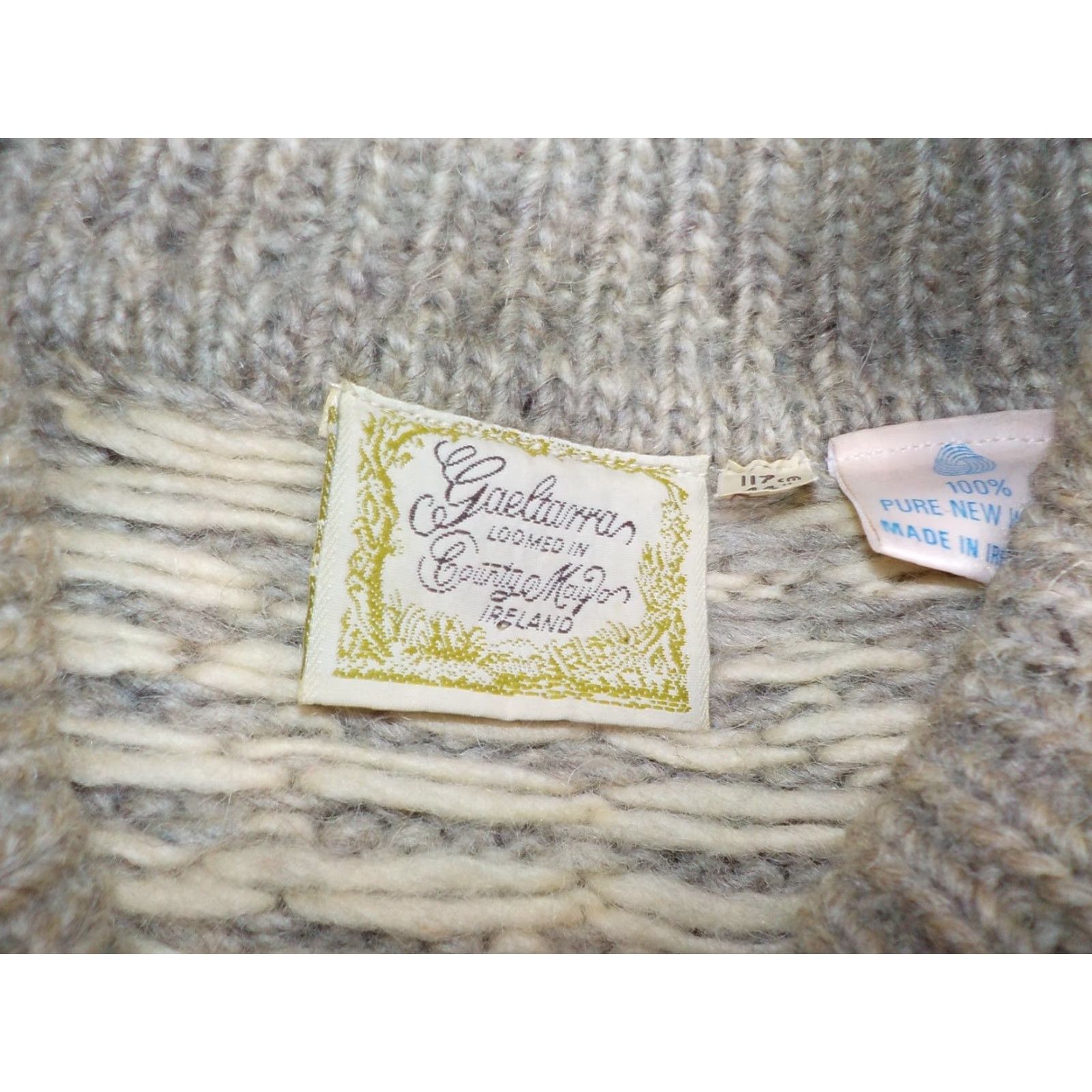 Vintage VINTAGE Gaeltarra Shawl Collar Pullover Sweater 100% Pure Wool Gray/Ivory Sz 46 Mens Size US XXL / EU 58 / 5 - 4 Thumbnail