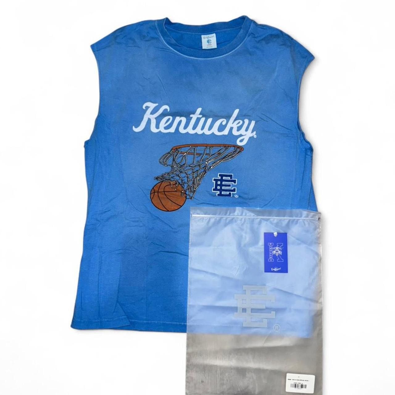 Eric Emanuel × NCAA ERIC EMANUEL NCAA KENTUCKY WILDCATS BASIC CUTOFF SIZE LARGE Size US L / EU 52-54 / 3 - 1 Thumbnail