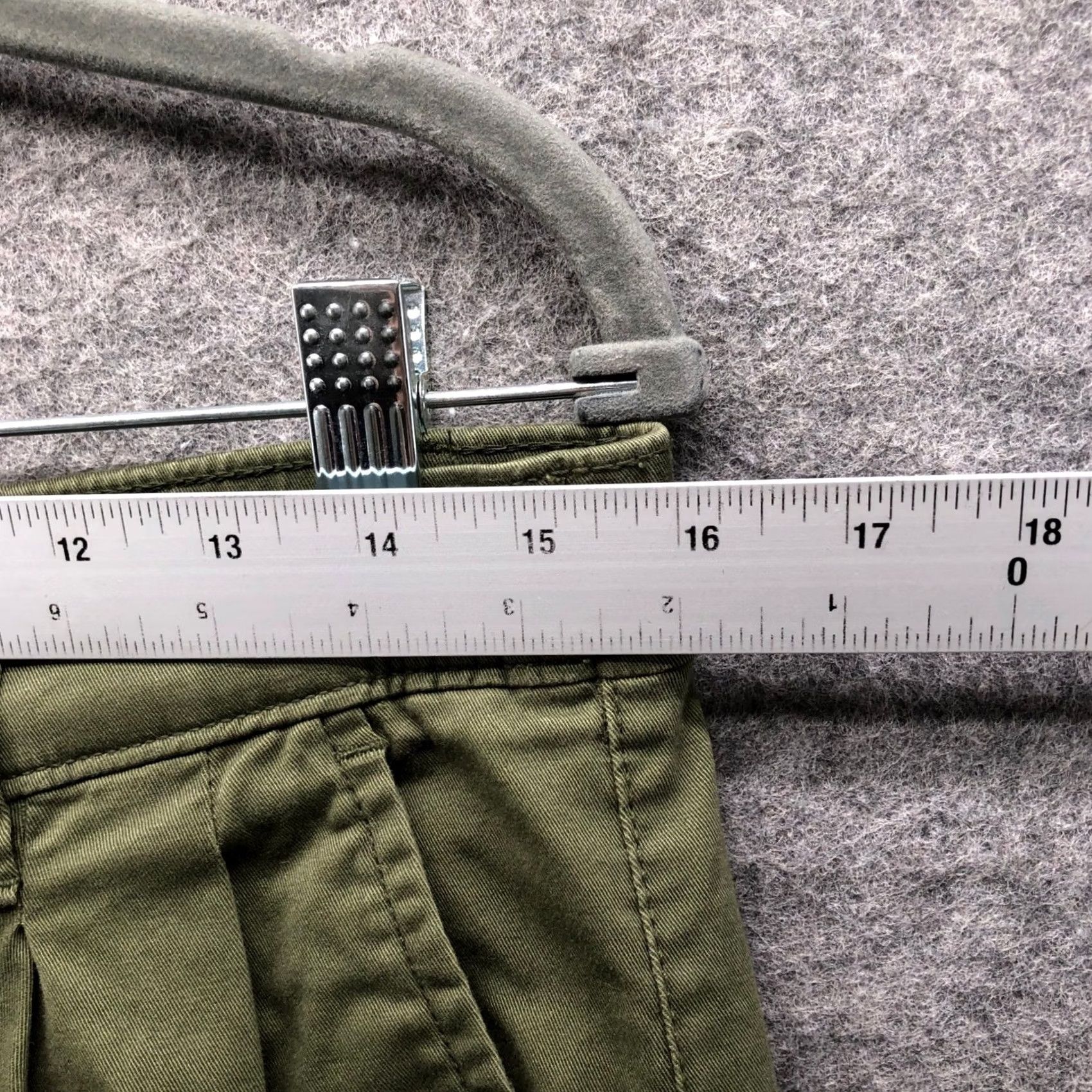 Gap Gap High Rise Pleated Khaki Trouser Pants Womens 12 Tall Army Green Relaxed Size 34" / US 12 / IT 48 - 5 Thumbnail