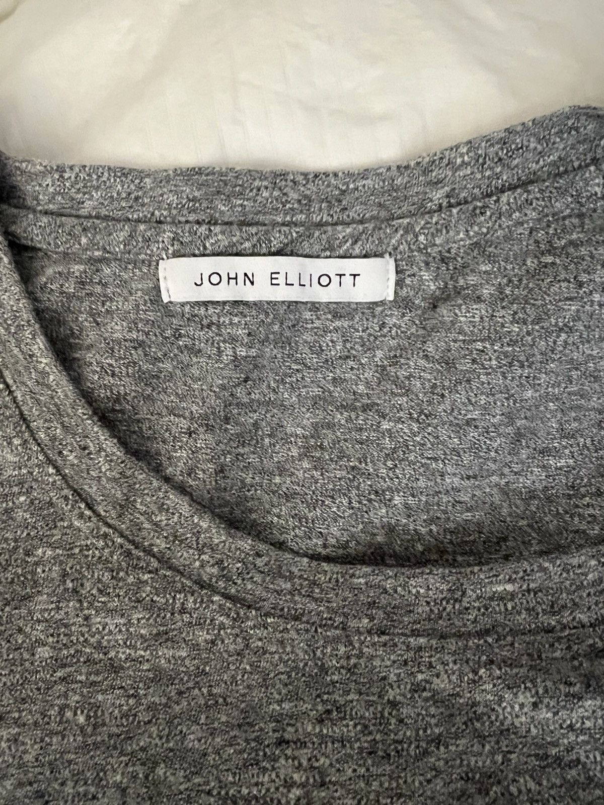 John Elliott John elliott grey t shirt size 4 mens Size US L / EU 52-54 / 3 - 2 Thumbnail