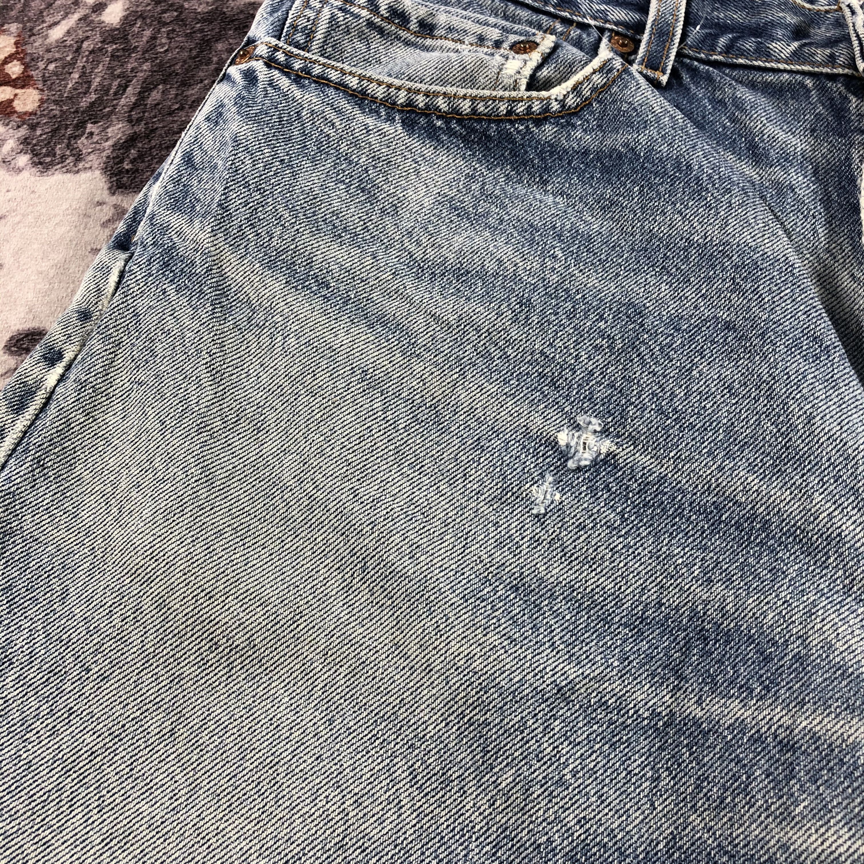 Levi's × Vintage Vintage 90s Blue Wash Levis 505 Jeans-JM3084 Size US 33 - 10 Thumbnail