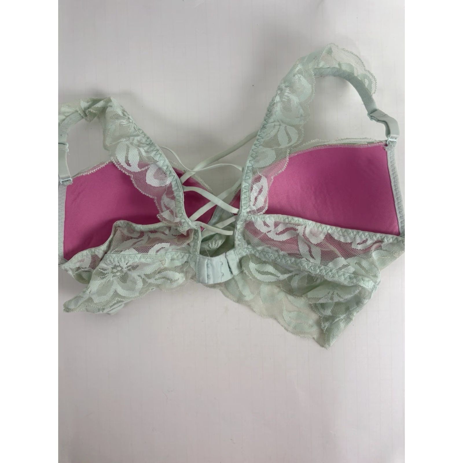 Victoria's Secret Pink Victoria's Secret Mint Green Lace Covered Push Up Bra Womens Size 34C Size ONE SIZE - 2 Thumbnail