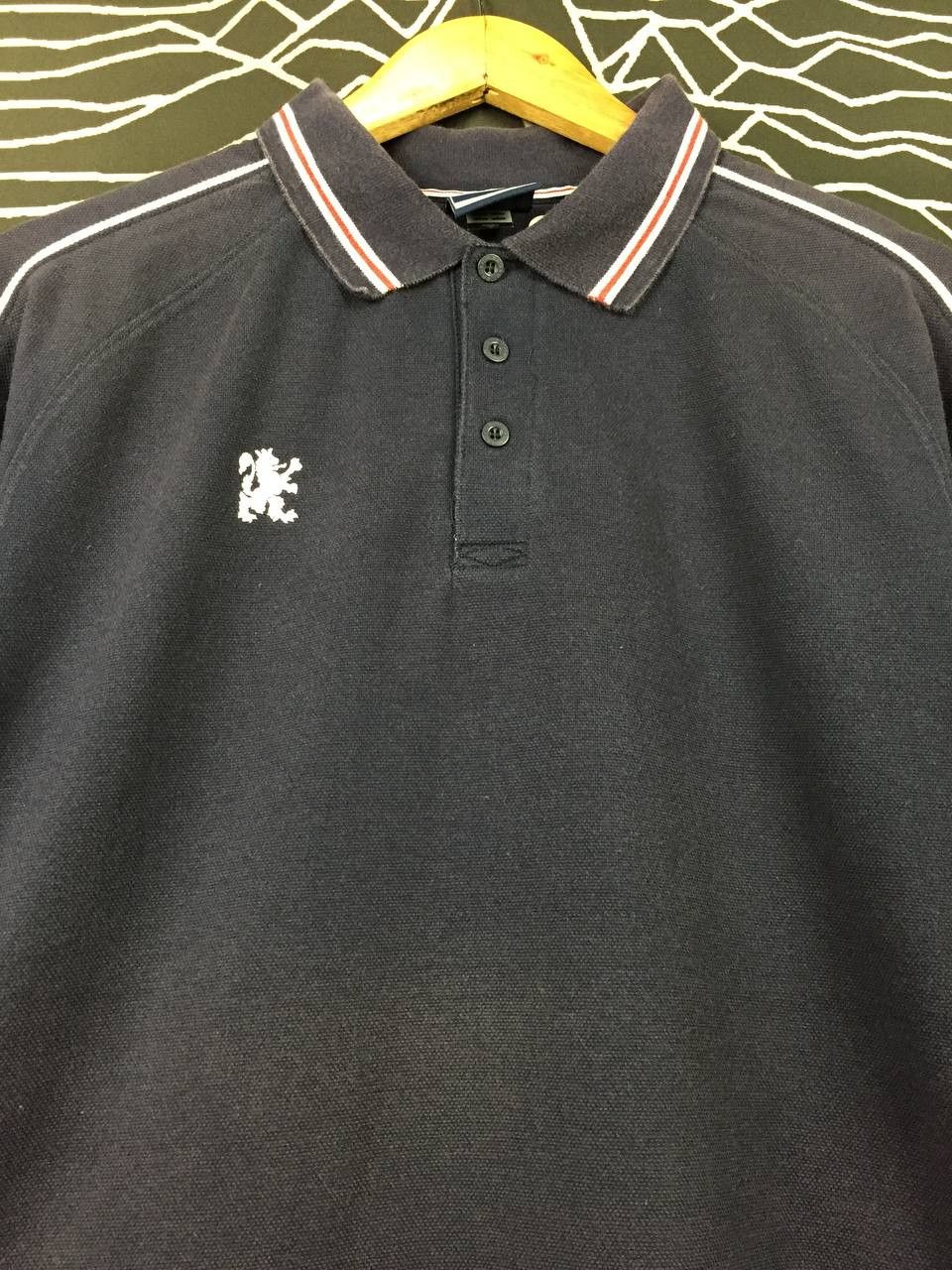 Umbro Umbro Japan x R.Newbold Lion Crest Polo Shirt Size L Size US L / EU 52-54 / 3 - 4 Thumbnail