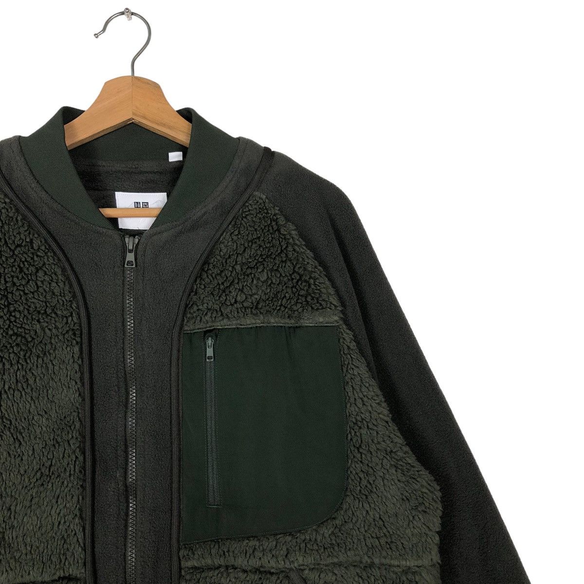 Japanese Brand 🔥Bomber Jacket Fleece White Mountaineering Uniqlo Japan Size US M / EU 48-50 / 2 - 5 Thumbnail