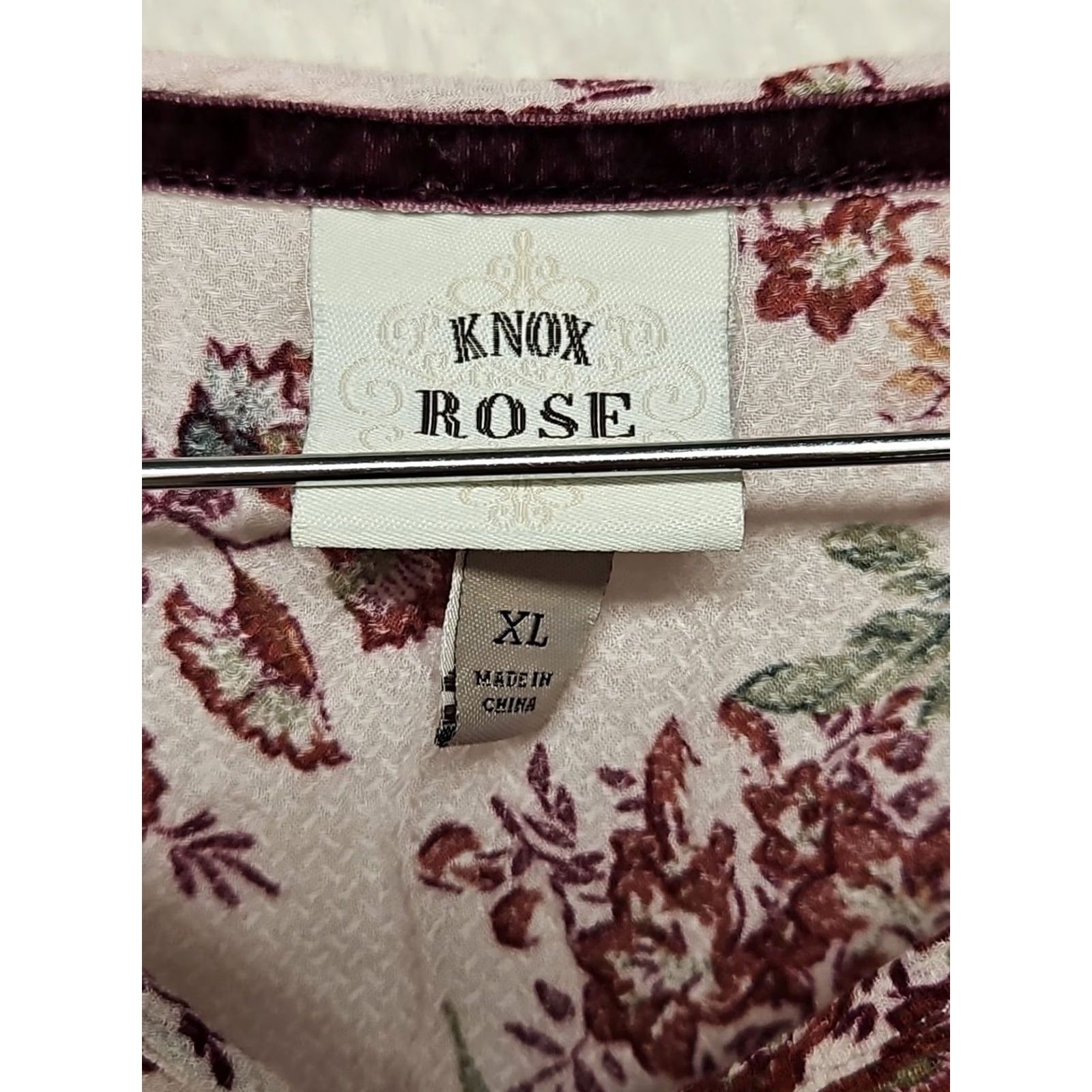 Vintage Knox Rose Blouse Long Sleeve Floral Lace Hem Rayon Pink XL Women’s Blouse, Boho Cottagecore, Rose Theme, Regular Fit Size XL / US 12-14 / IT 48-50 - 5 Thumbnail