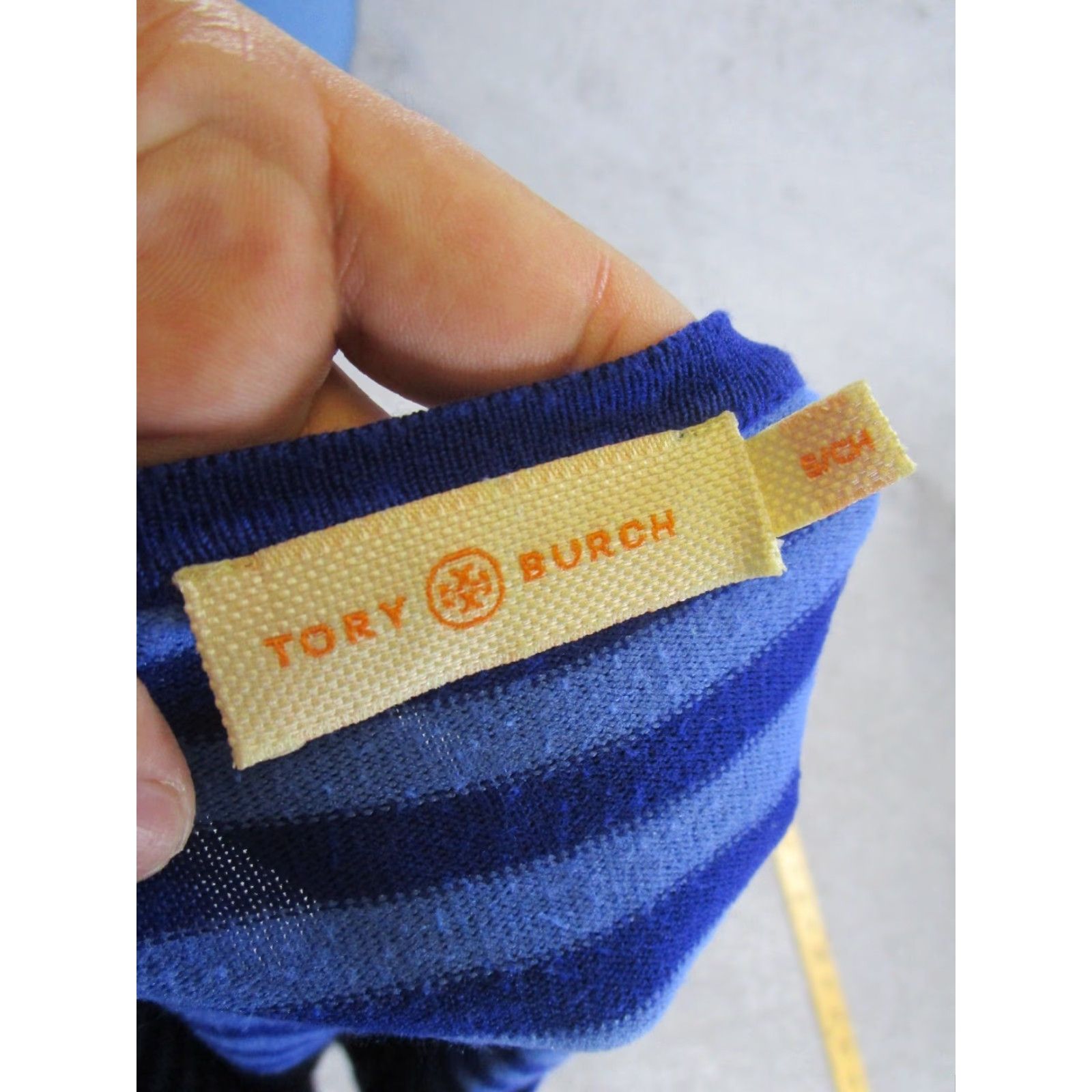 Tory Burch VINTAGE Tory Burch Women's Sweater Cardigan Small Blue Striped Crew Neck Long Sleeve Cotton Blend 90s Girls Size S / US 4 / IT 40 - 7 Thumbnail