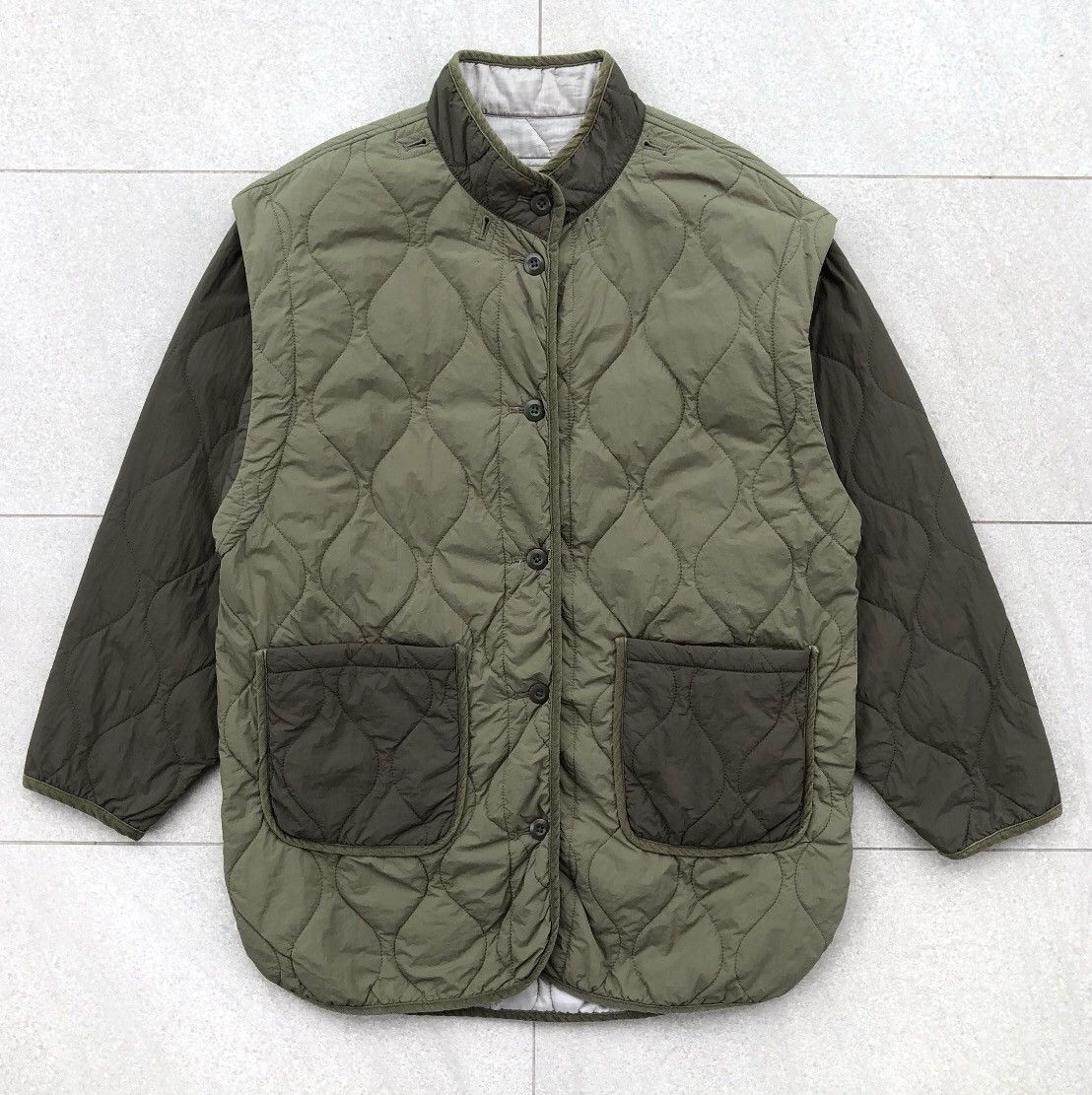 Japanese Brand Japanese Brand Quilted Lightwear Puffer Jacket Olive Green Size US L / EU 52-54 / 3 - 1 Thumbnail