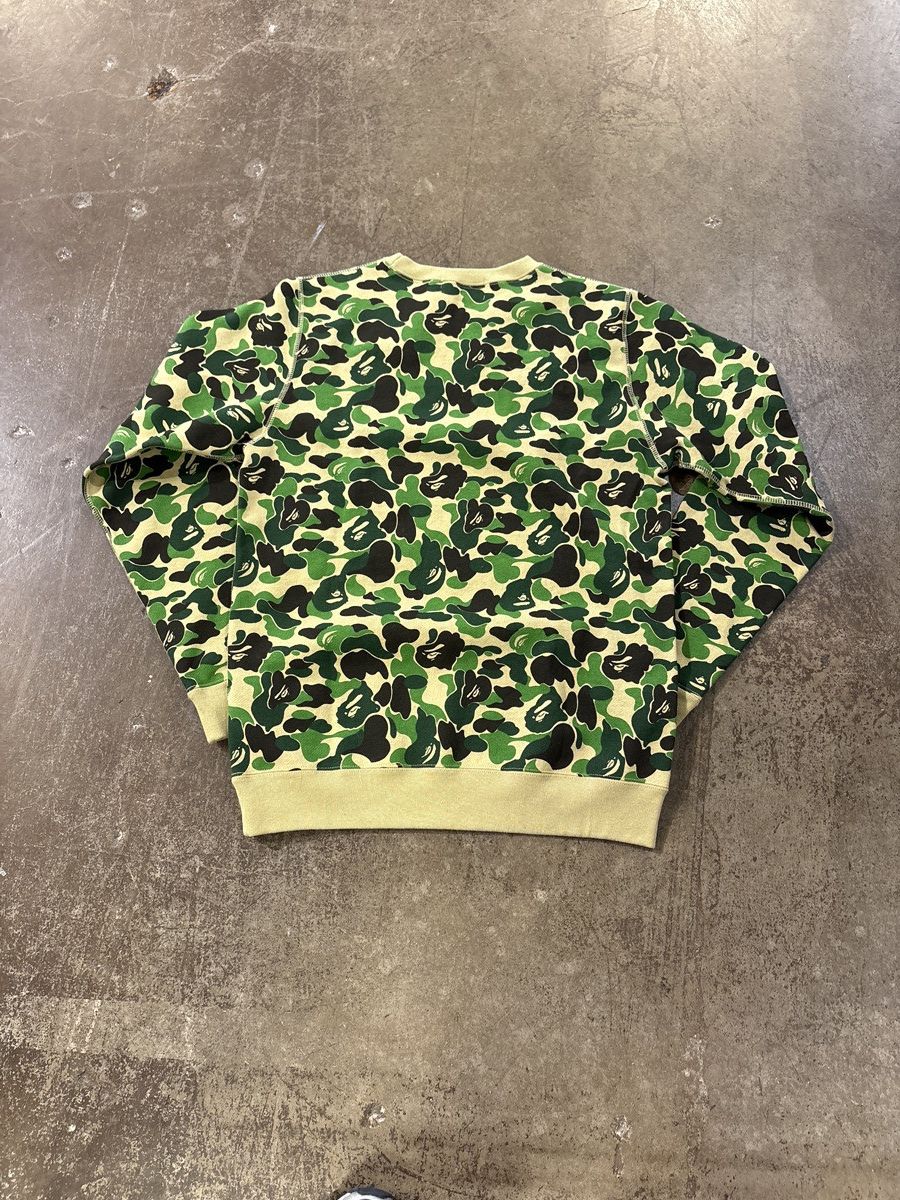 Bape Bape Camo Ape Head Crewneck Size Small 💚 Size S / US 4 / IT 40 - 2 Thumbnail