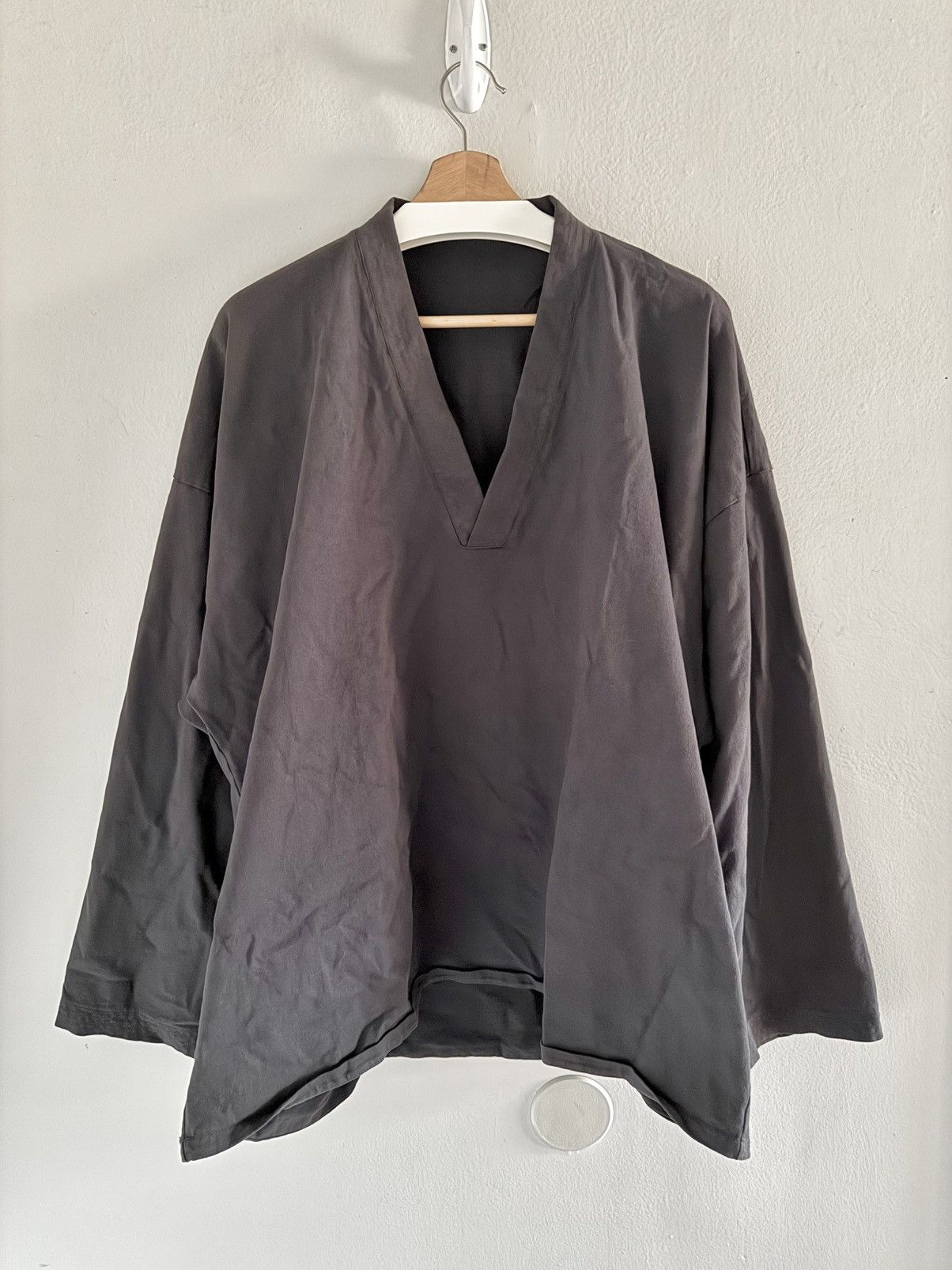 トップス YEEZY DONDA KIMONO SAMPLE KANYE WEST Kanye west Yeezy donda kimono sample. Never worn, | Depop