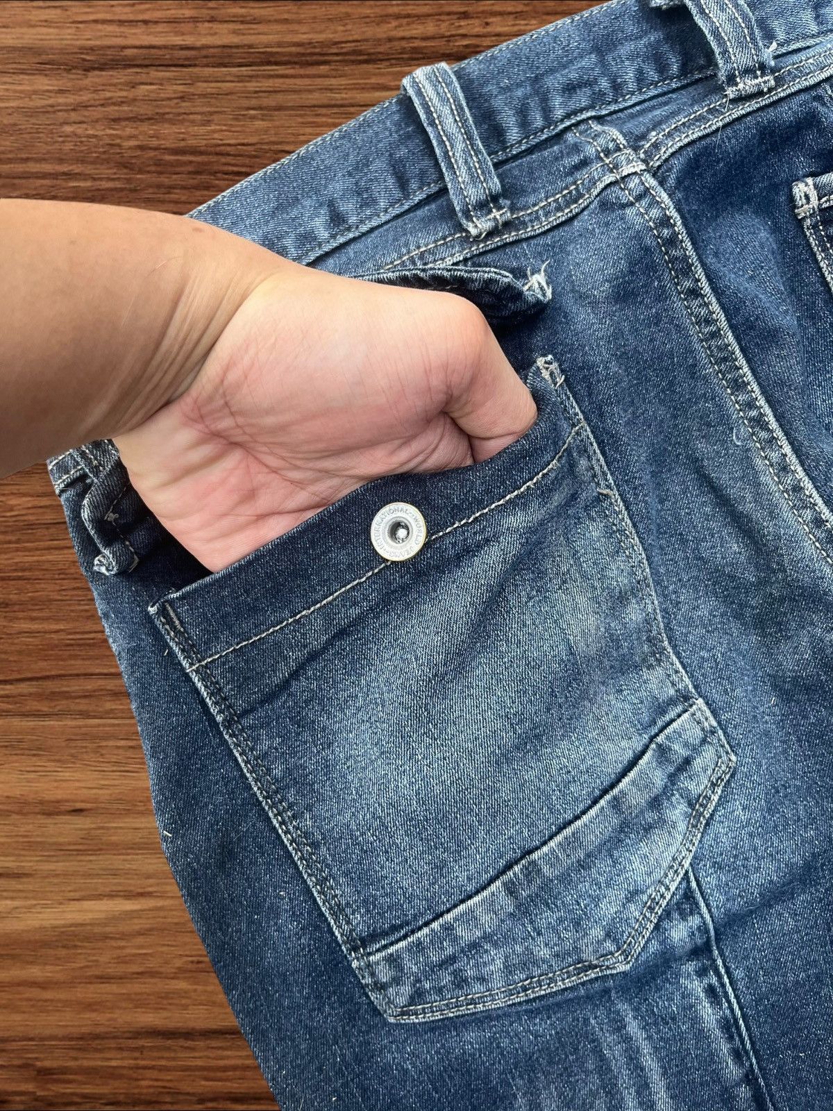 Japanese Brand Vintage Japanese Brand Multi Pocket Tactical Style Jeans Size US 33 - 9 Thumbnail