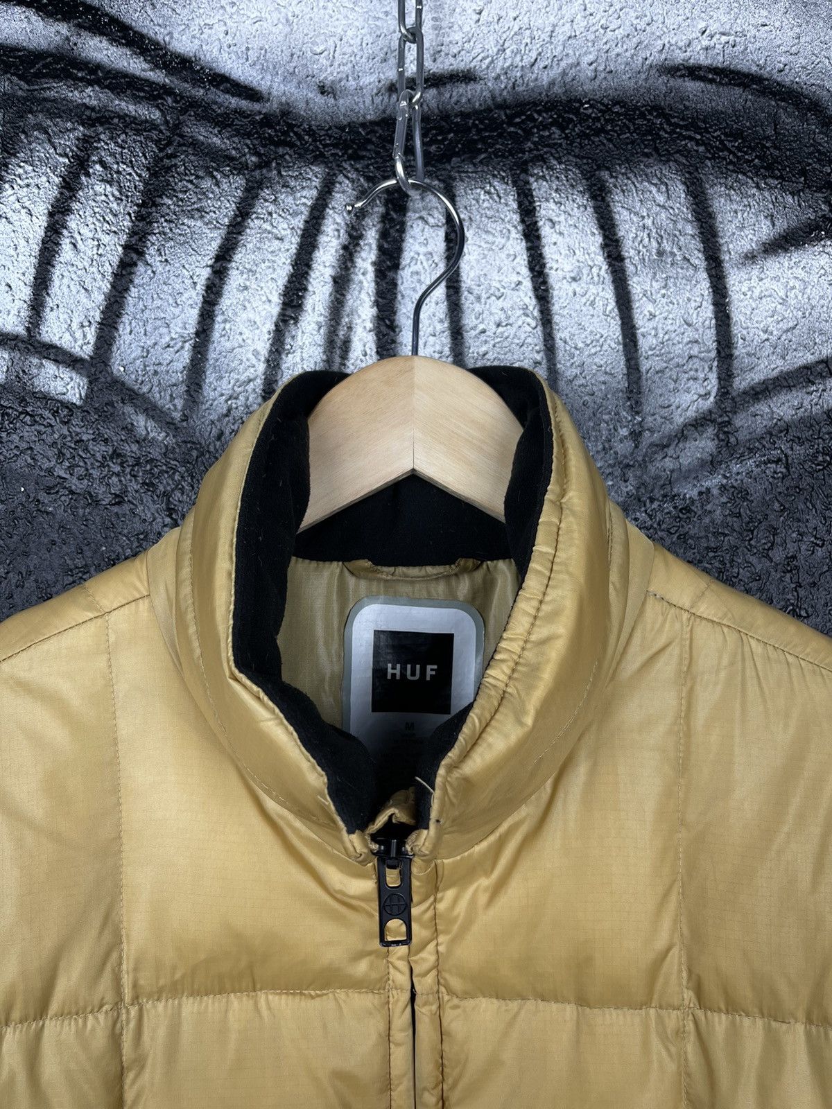 Huf × Vintage Huf Worldwide Down Puffer Jacket Men’s Size M Size US M / EU 48-50 / 2 - 17 Thumbnail