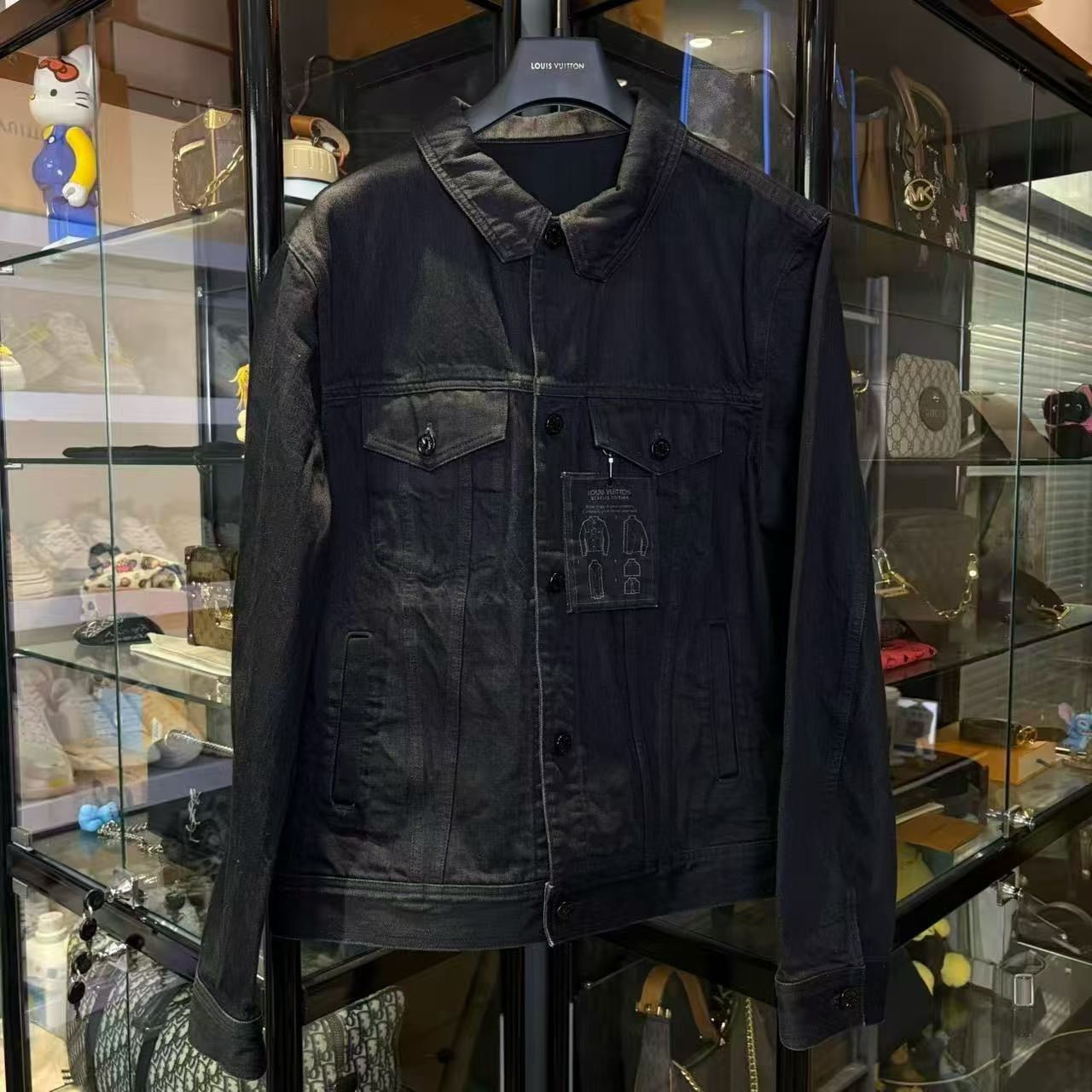 Louis Vuitton Louis Vuitton Denim Black Light Jacket m Men Size US M / EU 48-50 / 2 - 1 Thumbnail